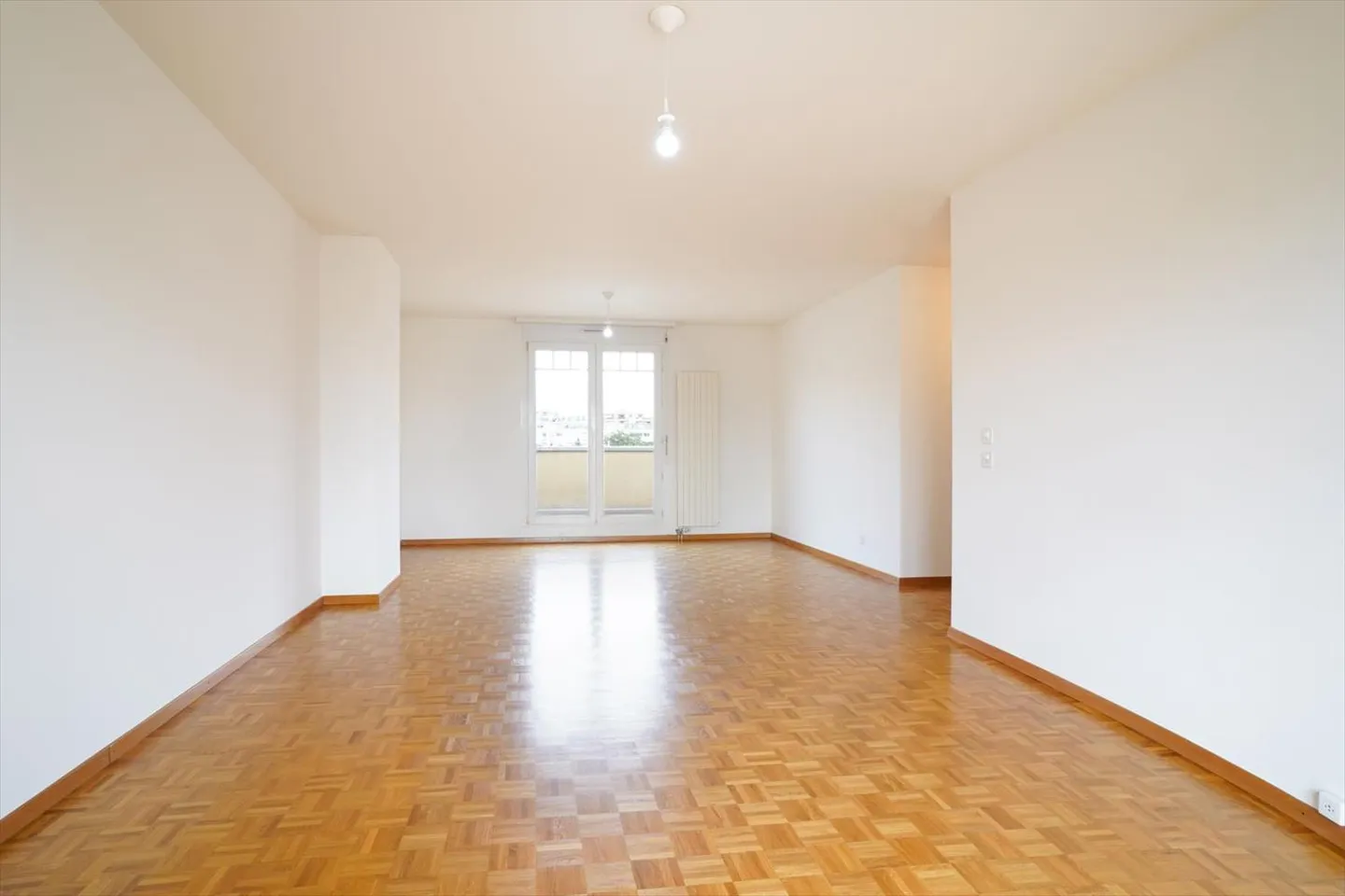 5-Zimmer-Penthouse im 8. Stock mit direktem Zugang durch den Aufzug - Foto 11 von 13