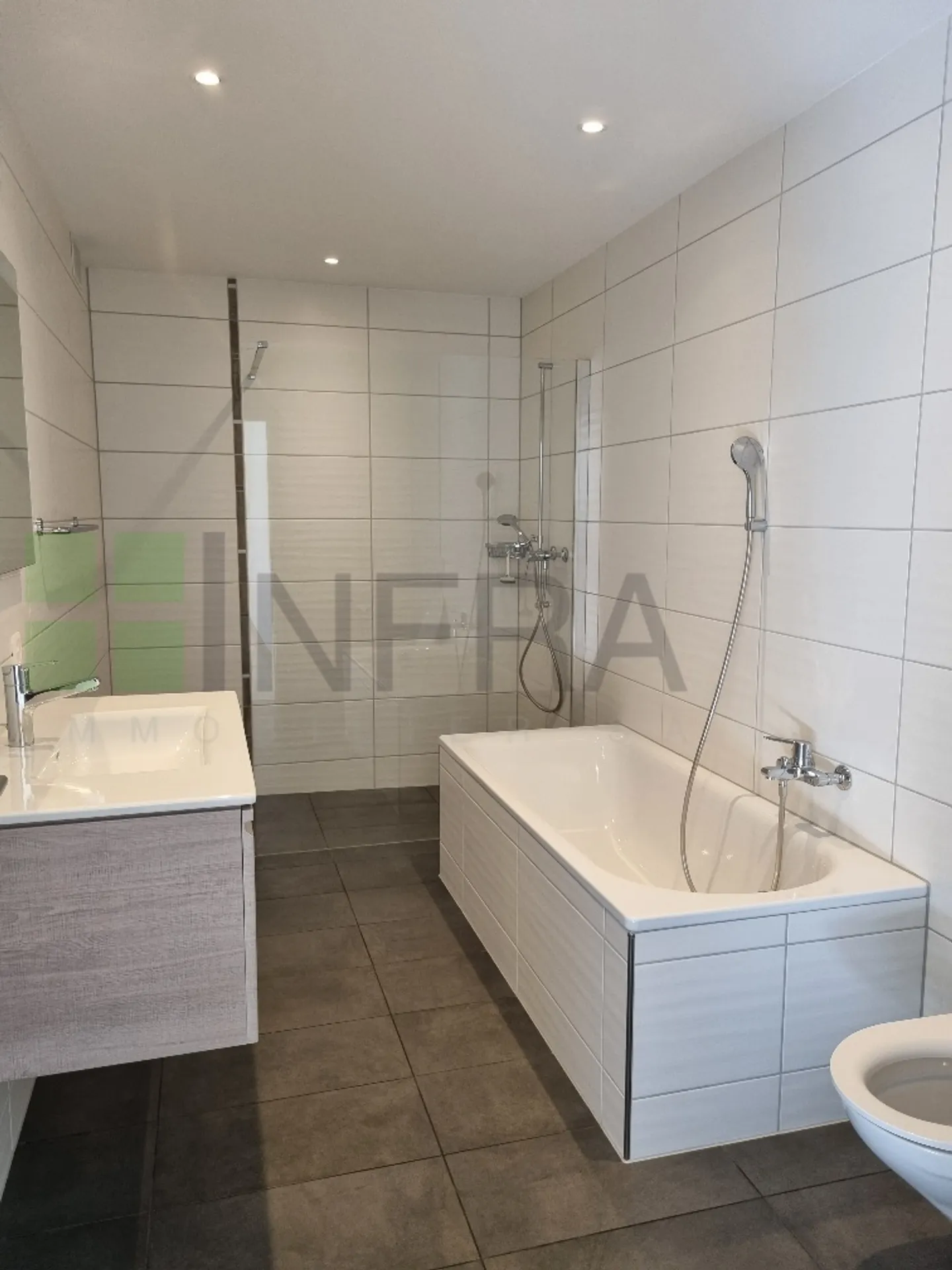 Magnifique duplex de 160 m2 en attique - Photo 8 sur 23