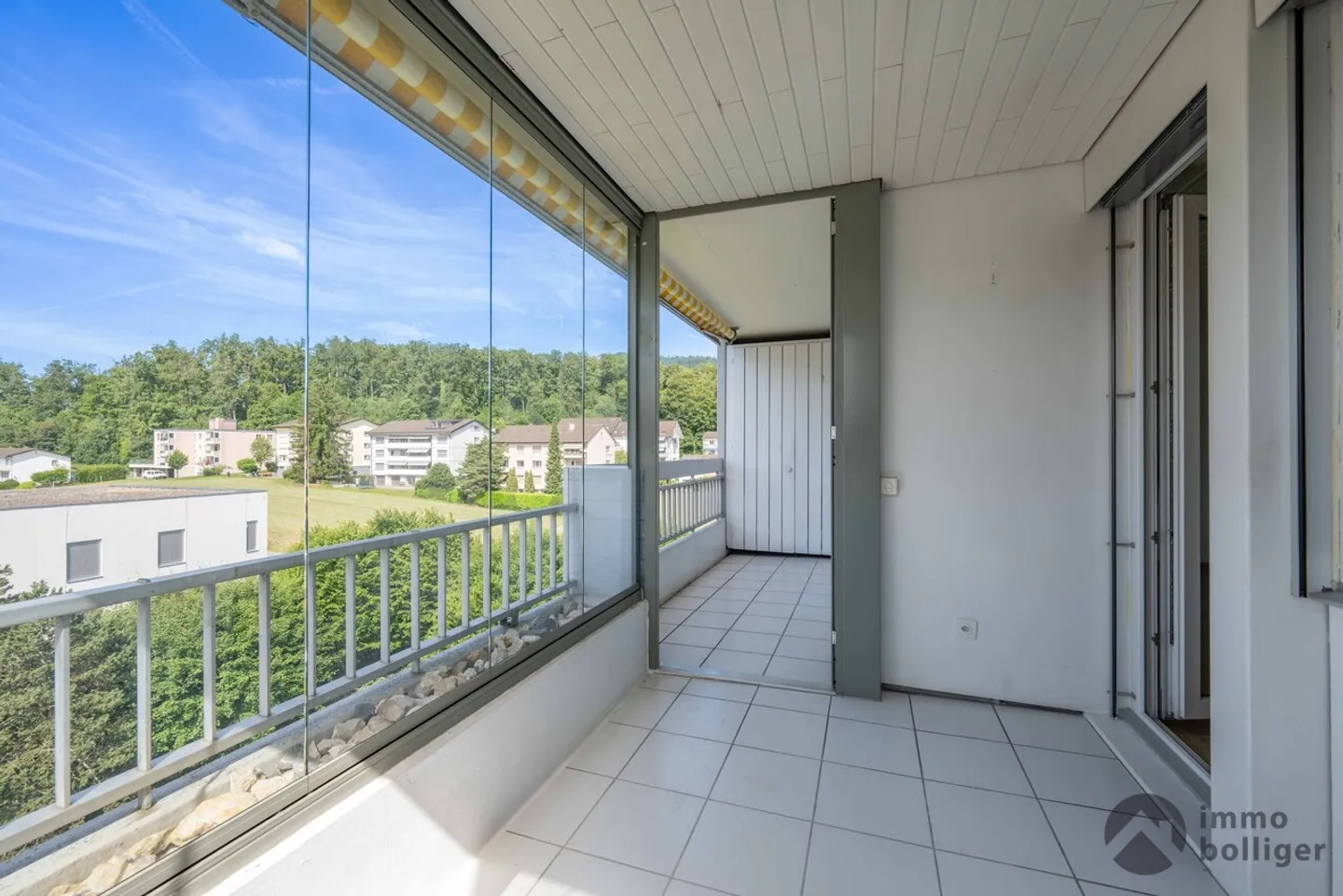Above the rooftops of Olten - Living with a view - Photo 5 of 13