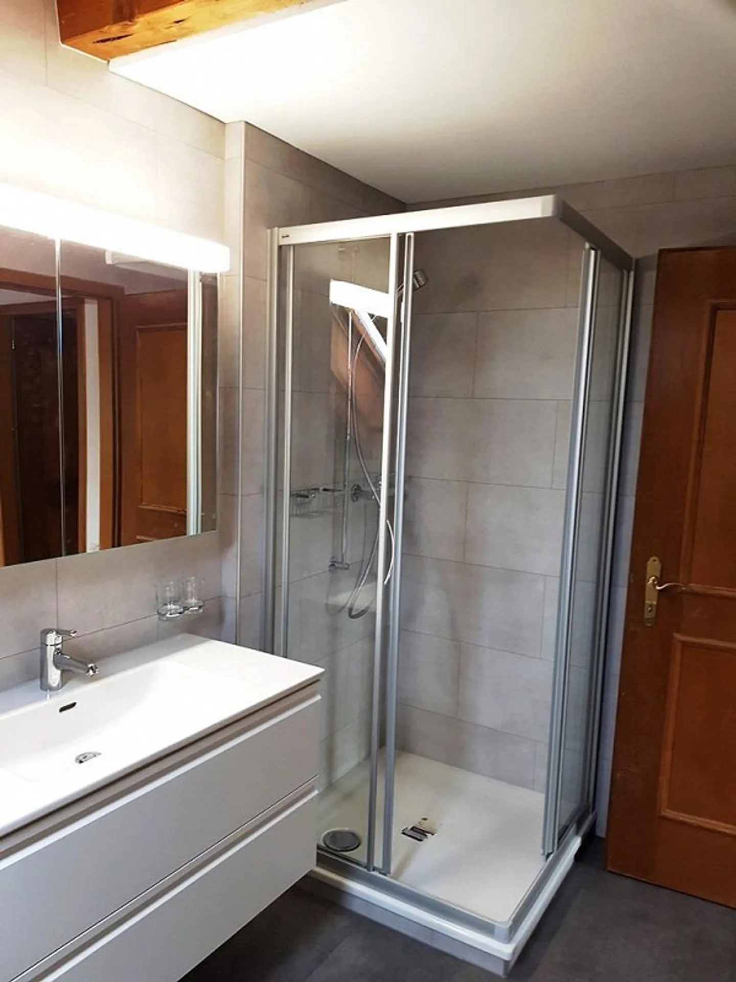 Appartamento maisonette attraente di 5,5 stanze nel centro di Wil - Foto 13 di 15