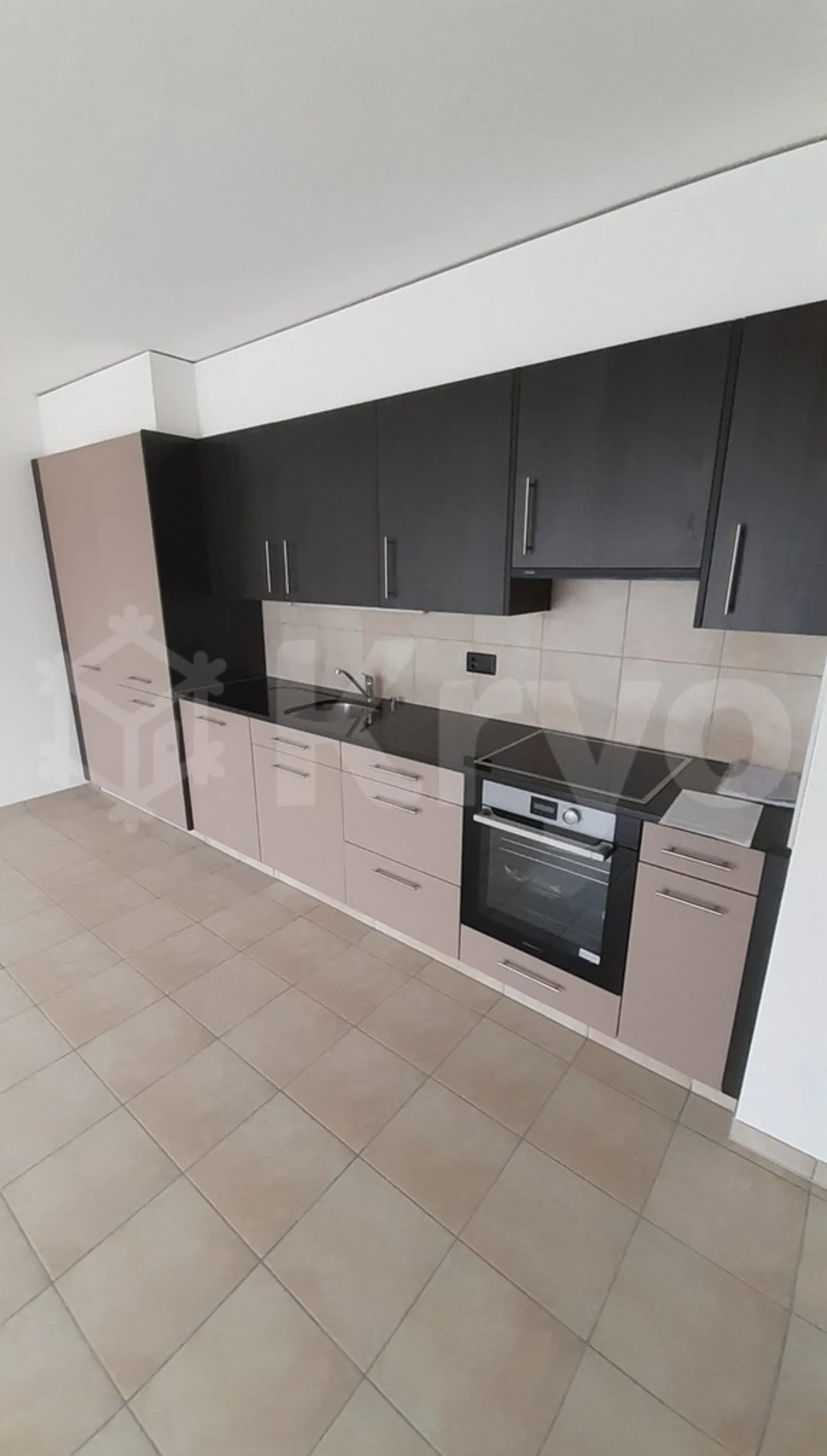 Beautiful 2.5-room apartment in Sion - Photo 2 of 7