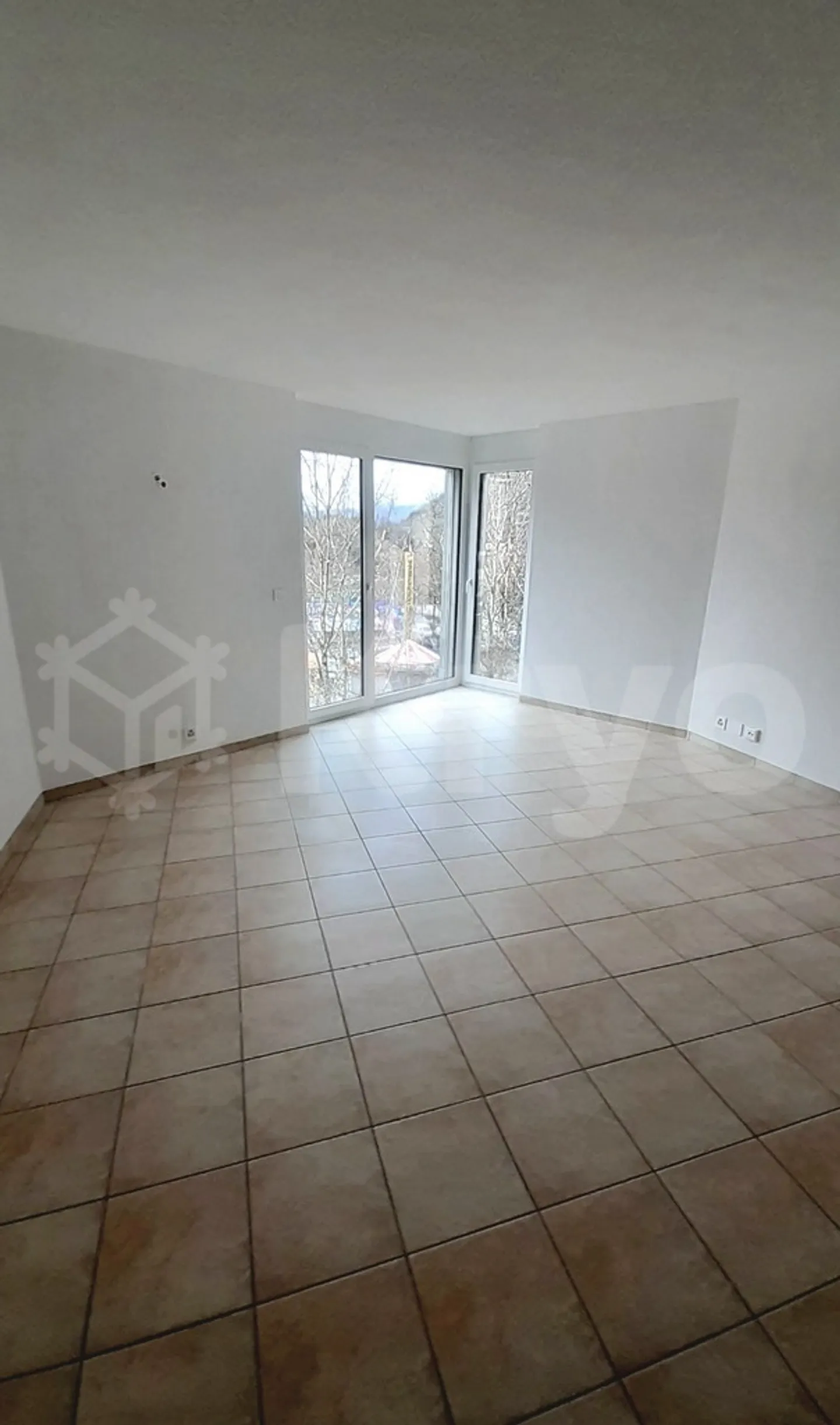 Beautiful 2.5-room apartment in Sion - Photo 3 of 7