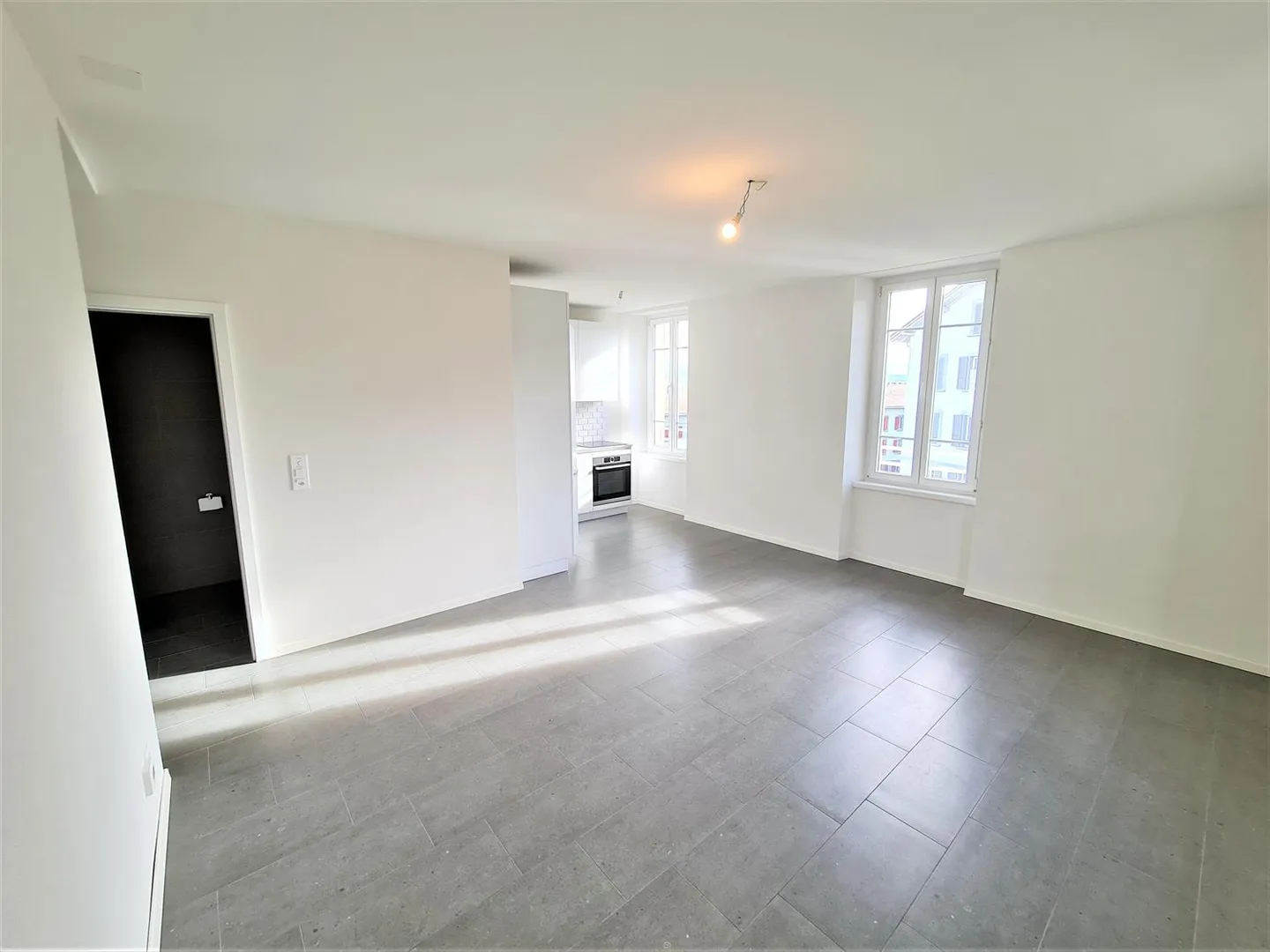 Appartement 3.5 pièces - Photo 3 sur 6