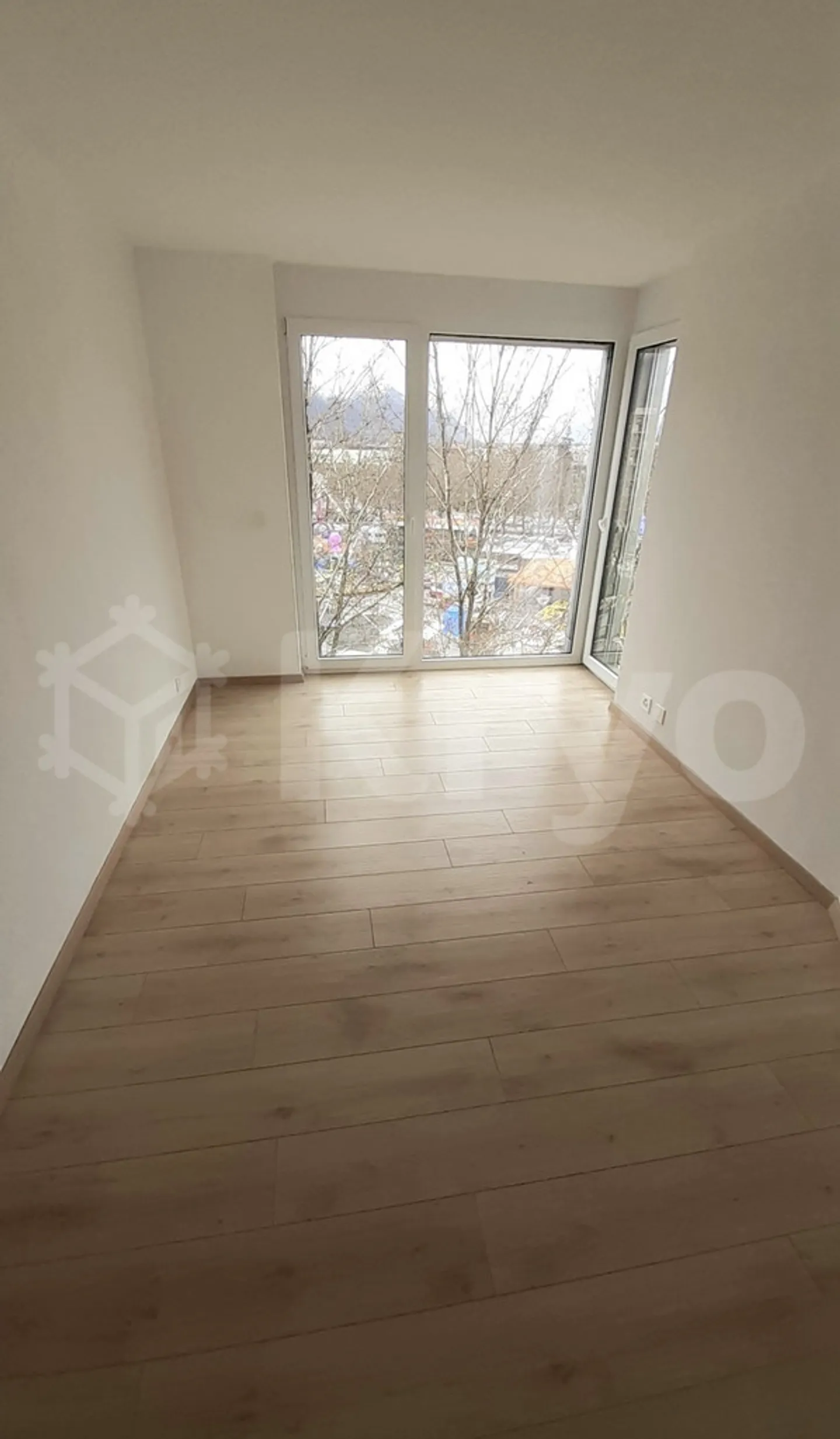 Beautiful 2.5-room apartment in Sion - Photo 6 of 7