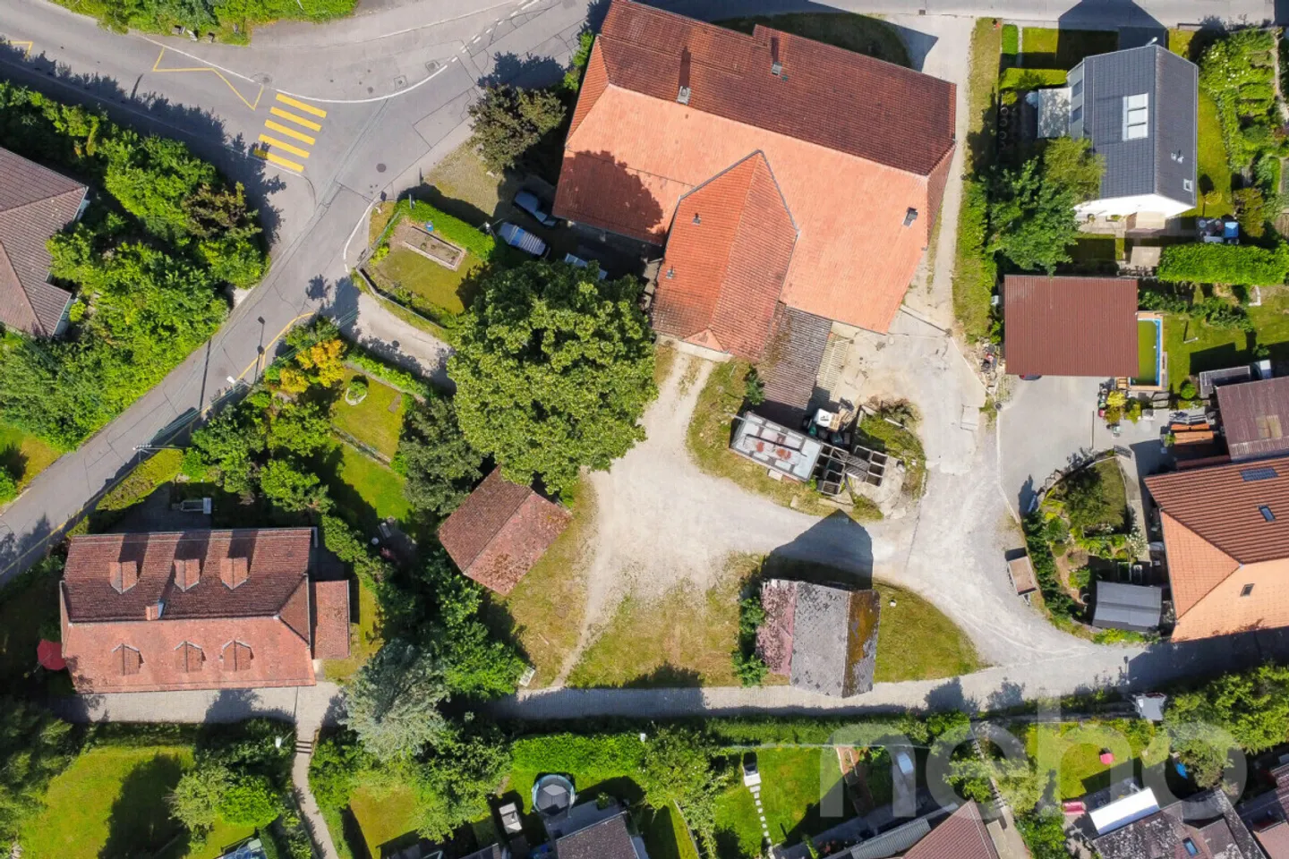 Fattoria centrale con potenziale di sviluppo - Foto 2 di 13