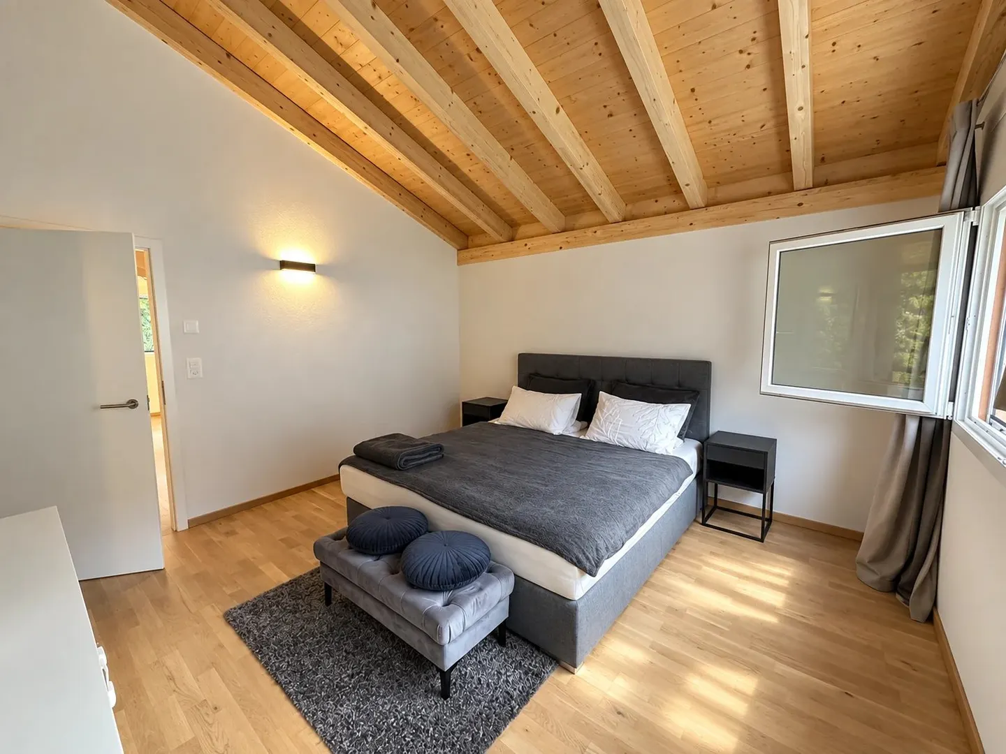 2021 House with Garden, Parental Suite and Development Potential - Photo 12 of 35
