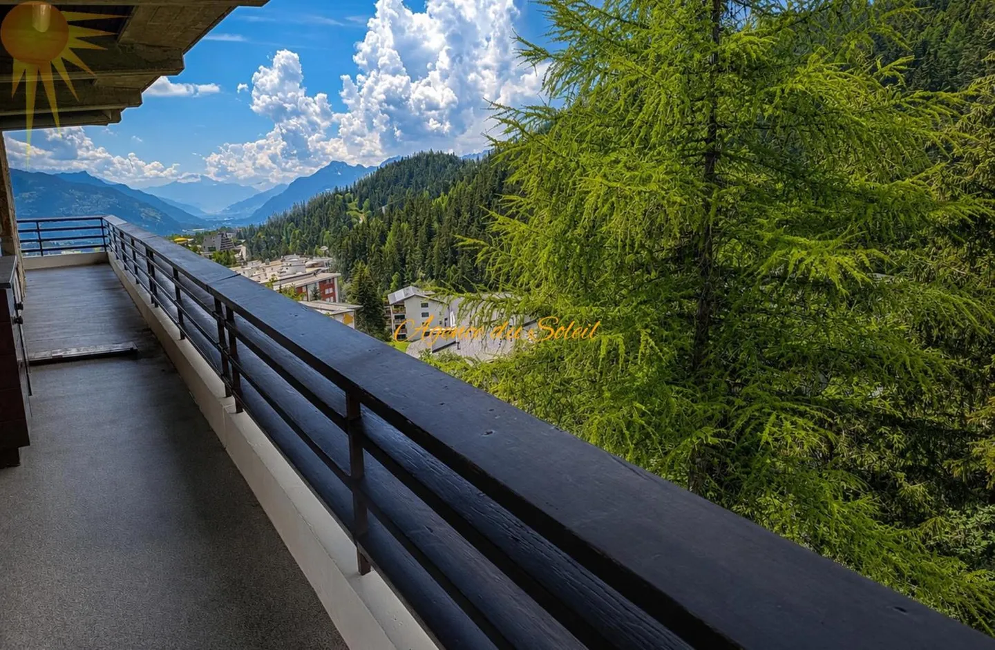 Monatlich zur Miete für die Sommersaison: diese wunderbare 4,5-Zimmer-Wohnung in der Nähe der re - Foto 7 von 13
