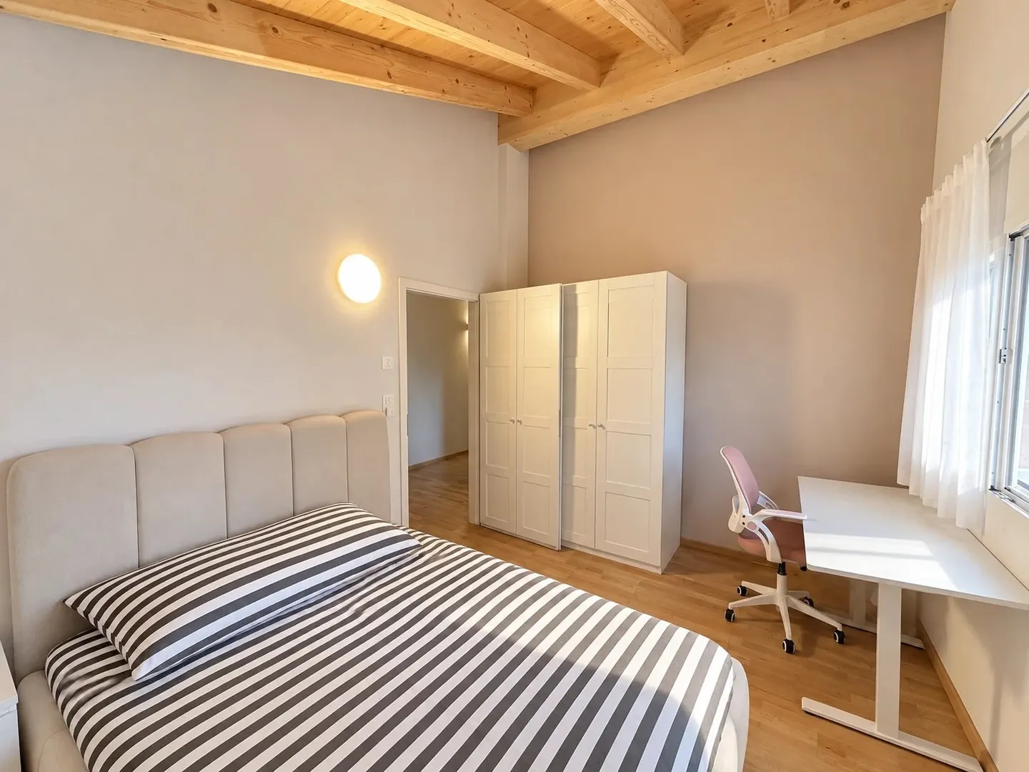 2021 House with Garden, Parental Suite and Development Potential - Photo 17 of 35