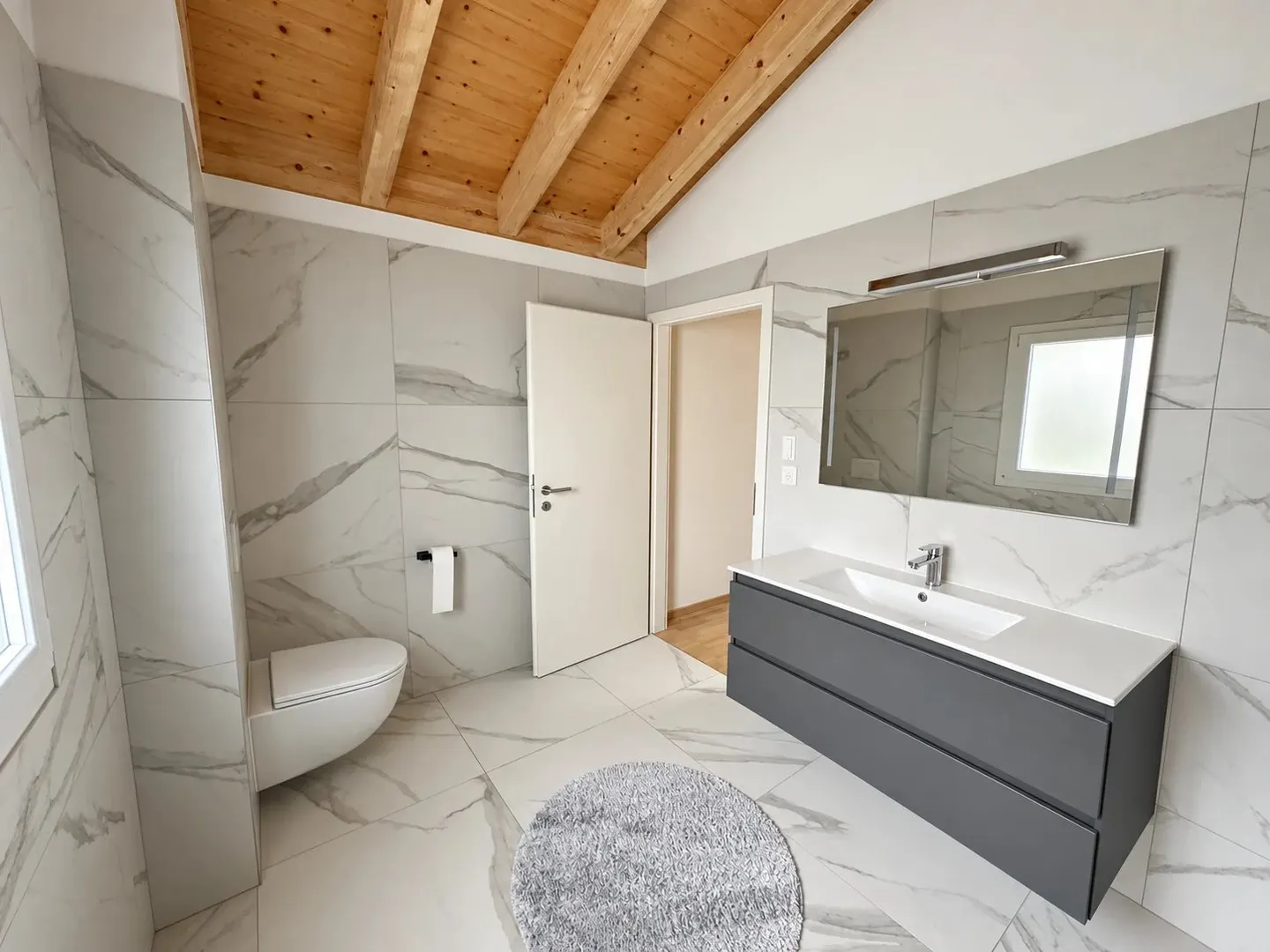 2021 House with Garden, Parental Suite and Development Potential - Photo 25 of 35