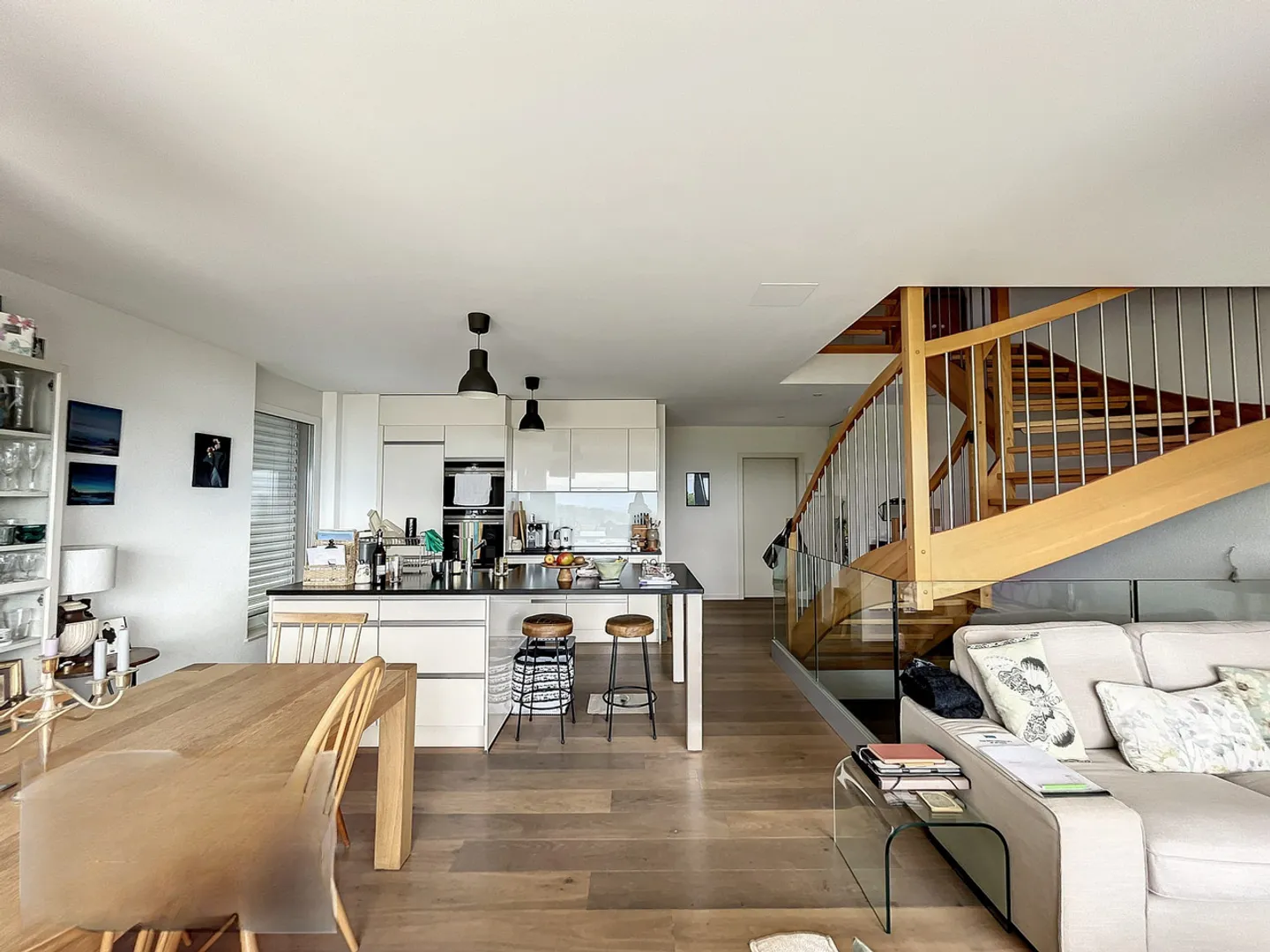 Superbe maison Jumelle (B2) de 6,5 pièces avec vue imprenable - Photo 2 sur 4