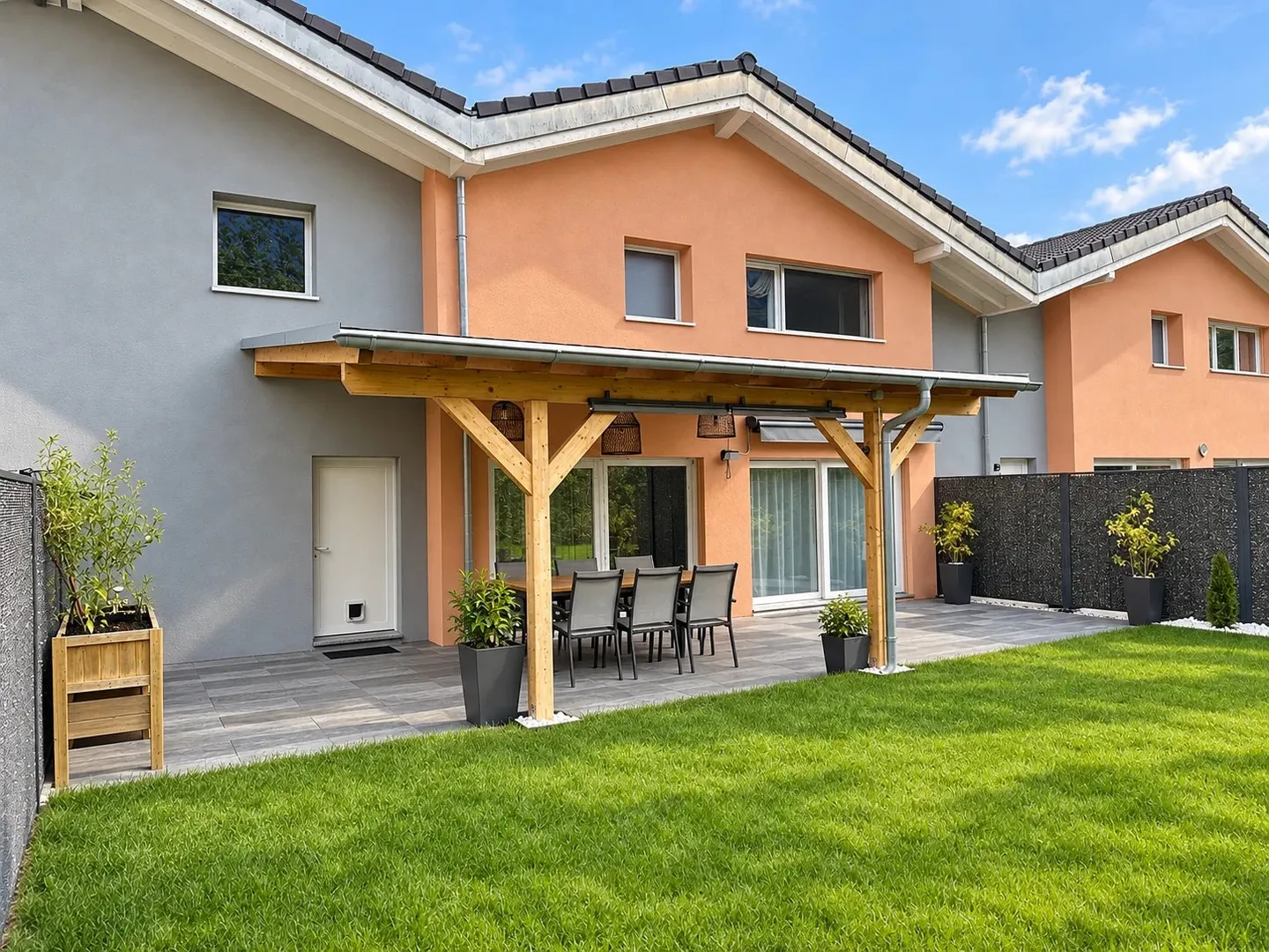 2021 House with Garden, Parental Suite and Development Potential - Photo 35 of 35