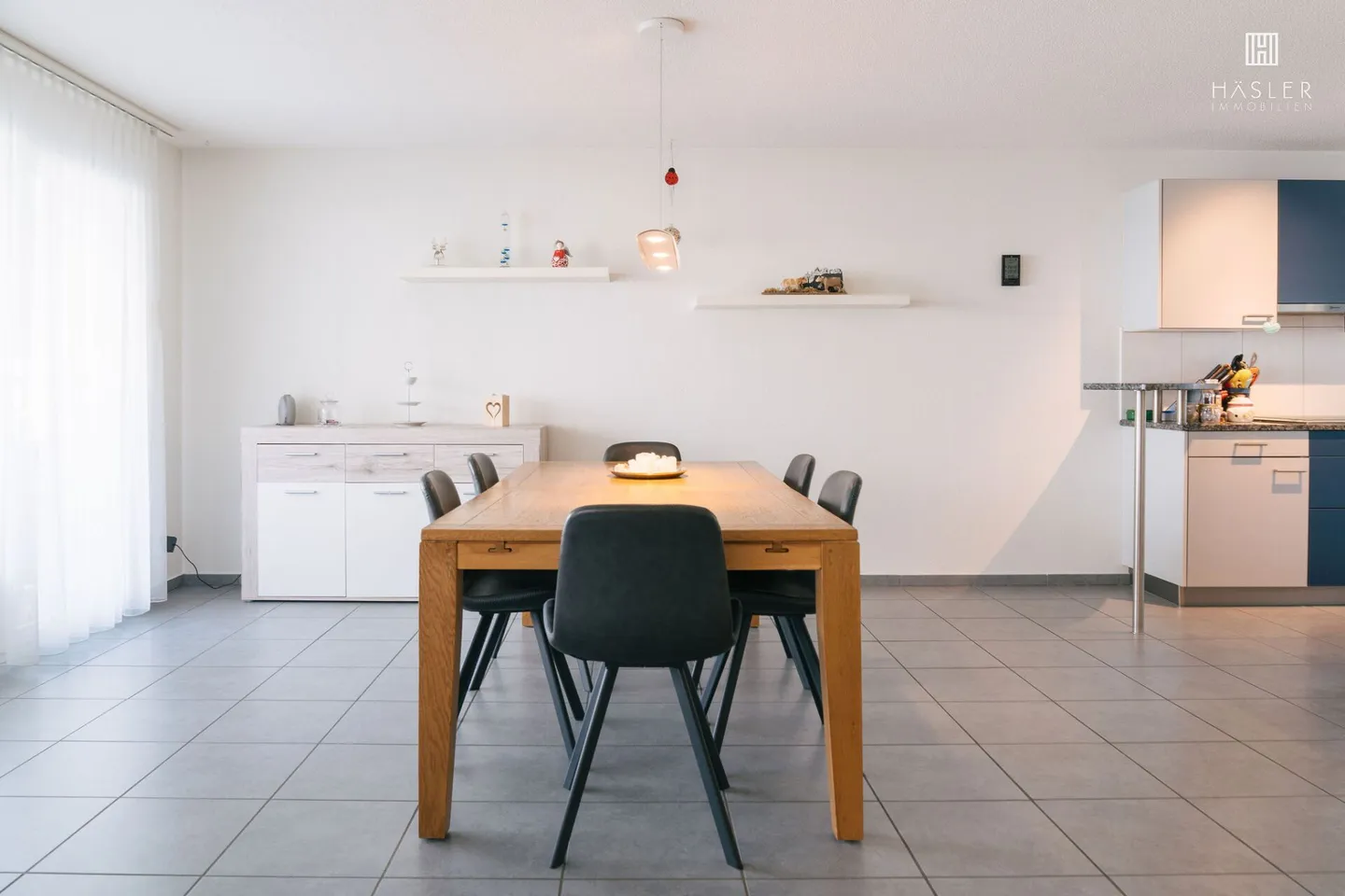 Spacious 4½-room apartment in a family-friendly neighborhood - Photo 7 of 11