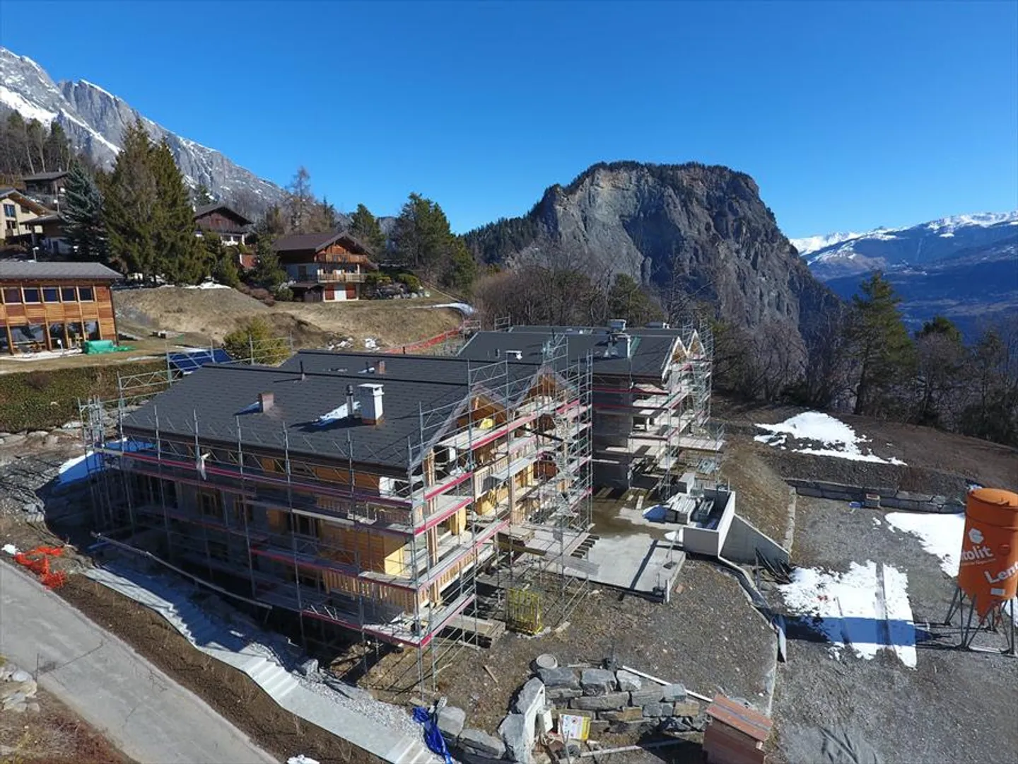 L'ultimo nuovo appartamento 2.5 locali con terrazza sud a Ovronnaz/VS - Foto 1 di 19