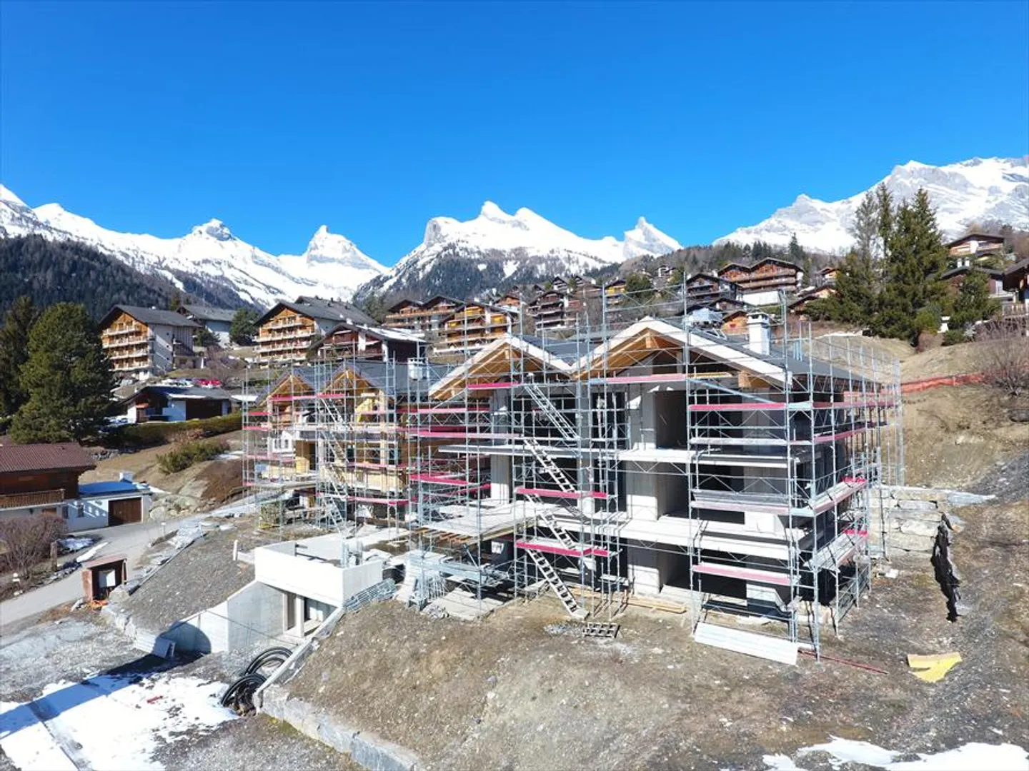 L'ultimo nuovo appartamento 2.5 locali con terrazza sud a Ovronnaz/VS - Foto 3 di 19