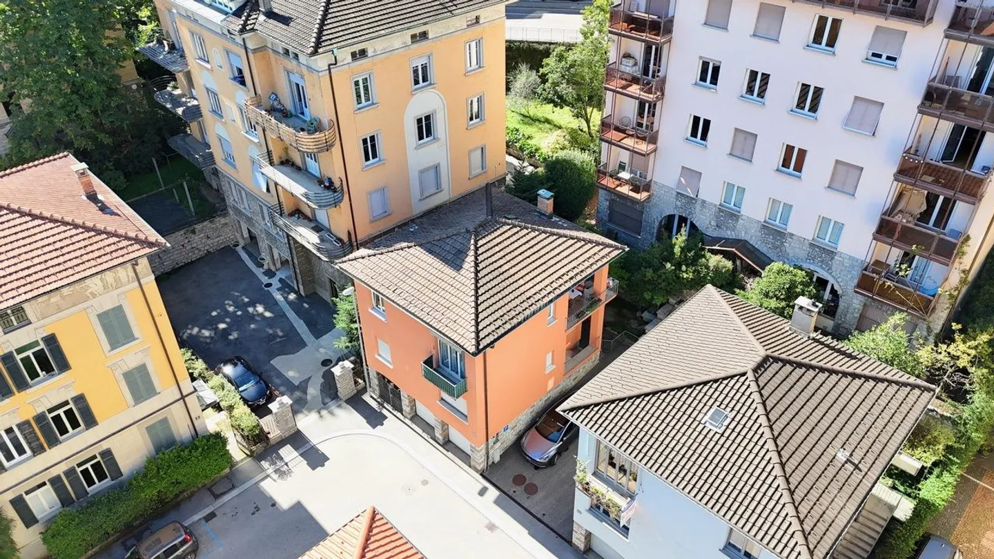 Casa singola in affitto - Foto 3 di 14