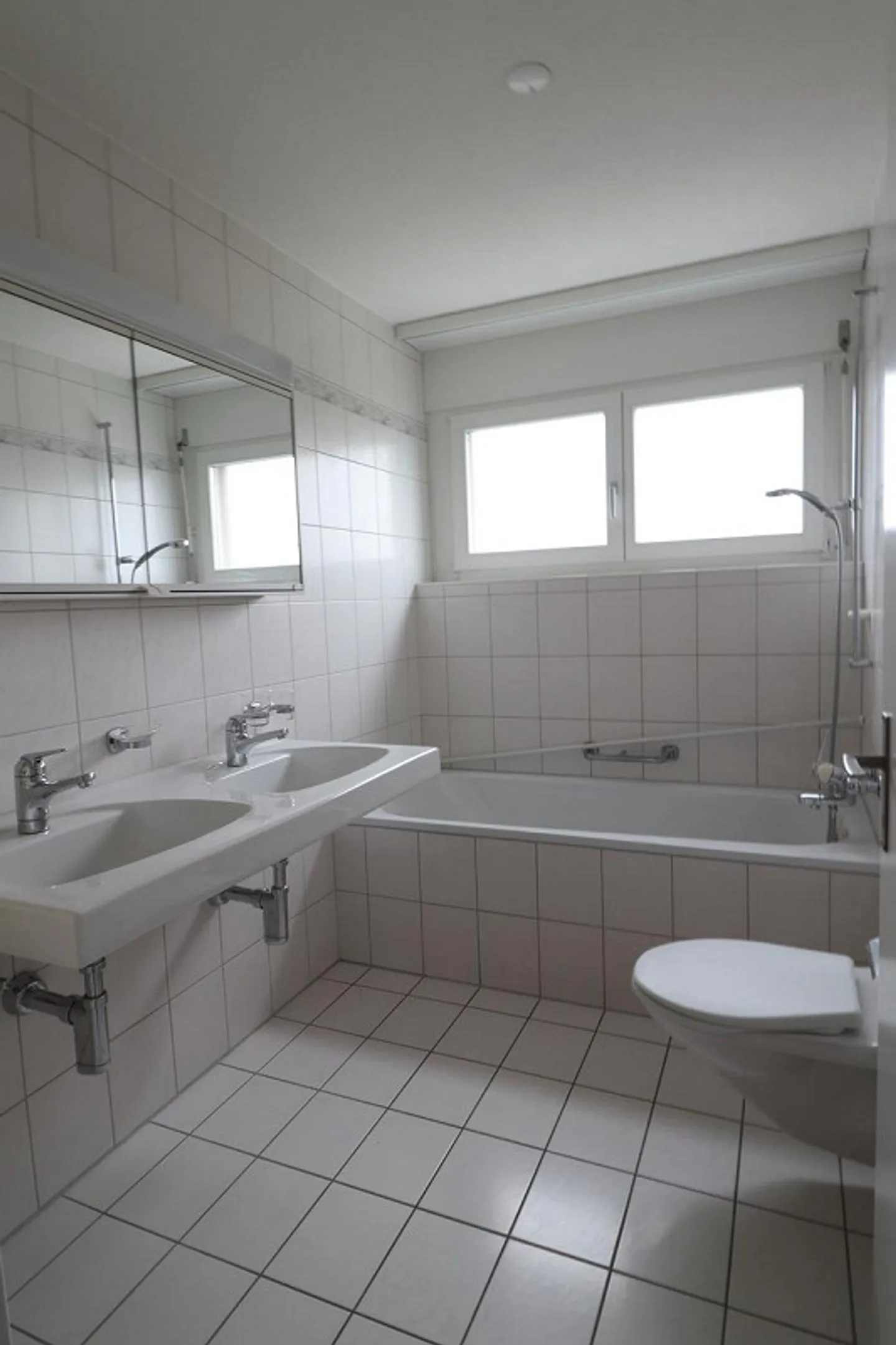 Helle 6.5-Zimmer Maisonette - Foto 10 von 13