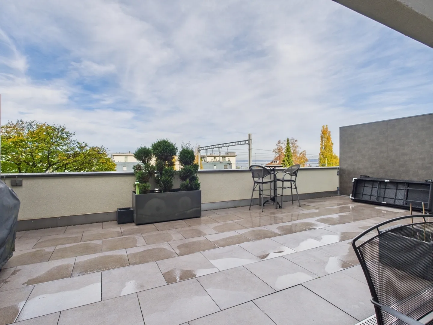 Bright 2.5-room apartment with large terrace in Staad - Photo 11 of 13