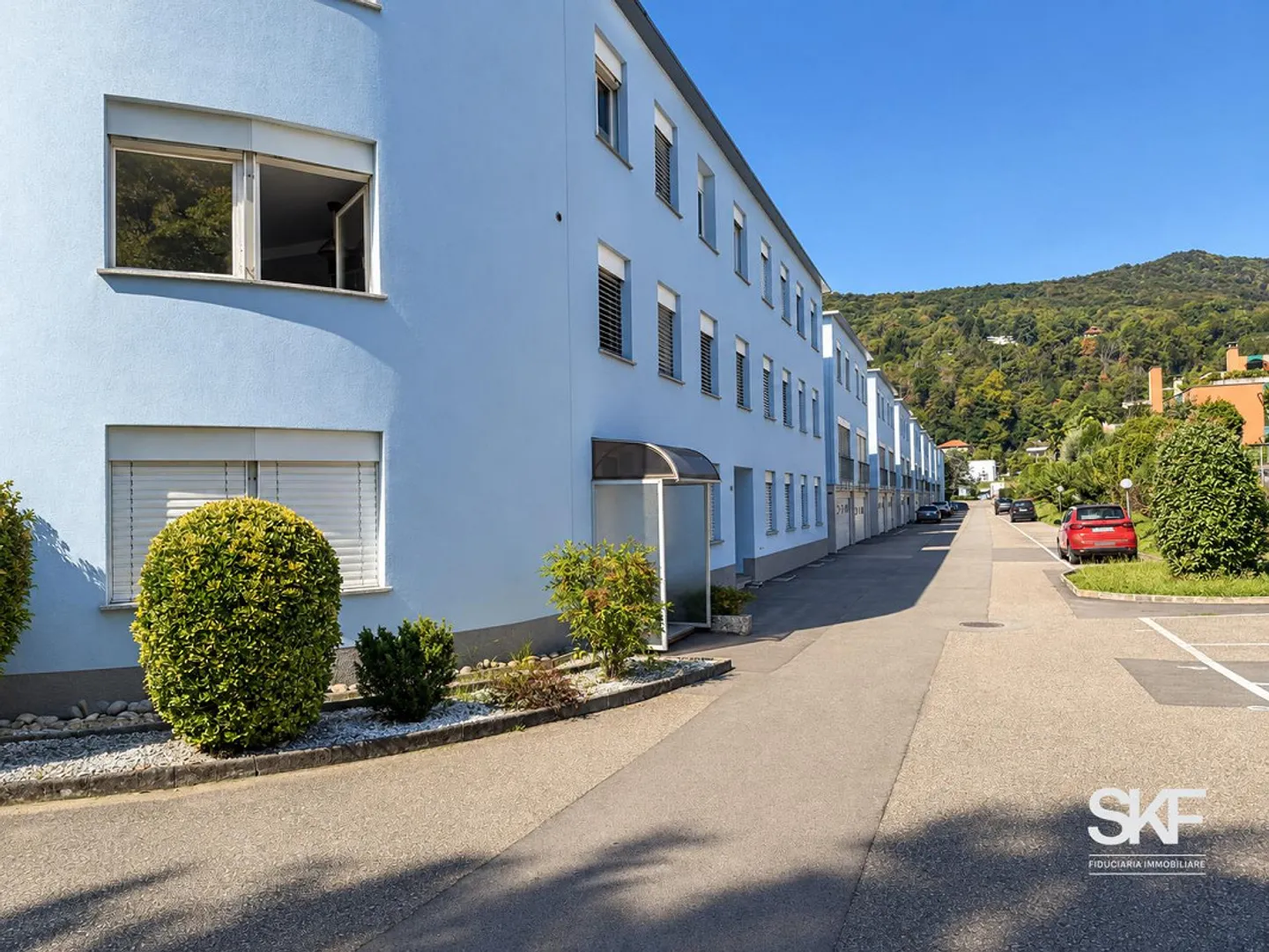 CASLANO - FOR SALE BRIGHT 4.5 ROOM APARTMENT - Photo 15 of 19