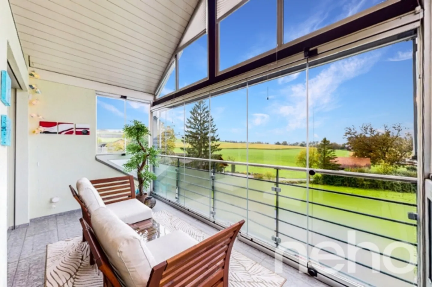 Sunny Penthouse Apartment with Wonderful Views - Photo 1 of 13