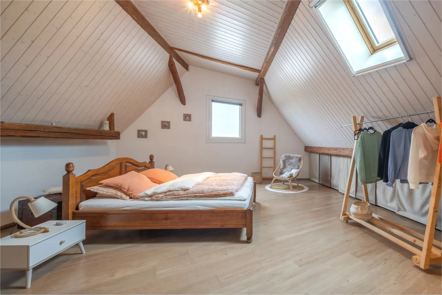 Semi-detached house for sale - Photo 9 of 14