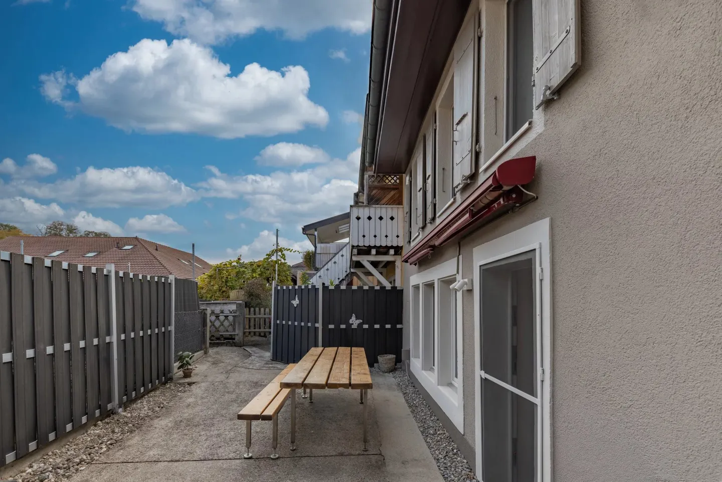 Semi-detached house for sale - Photo 2 of 14