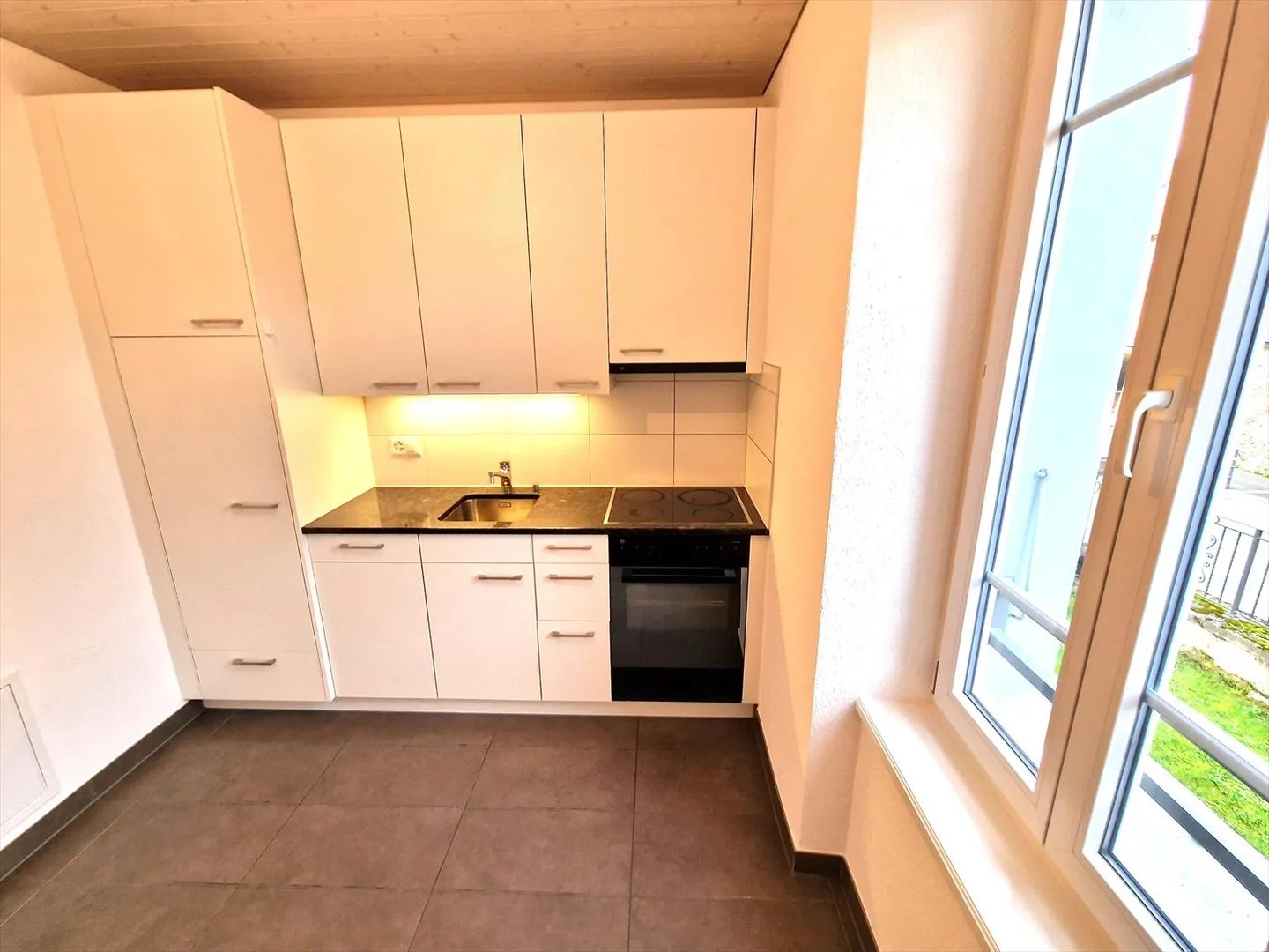 Appartement 3 pièces - Photo 3 sur 6