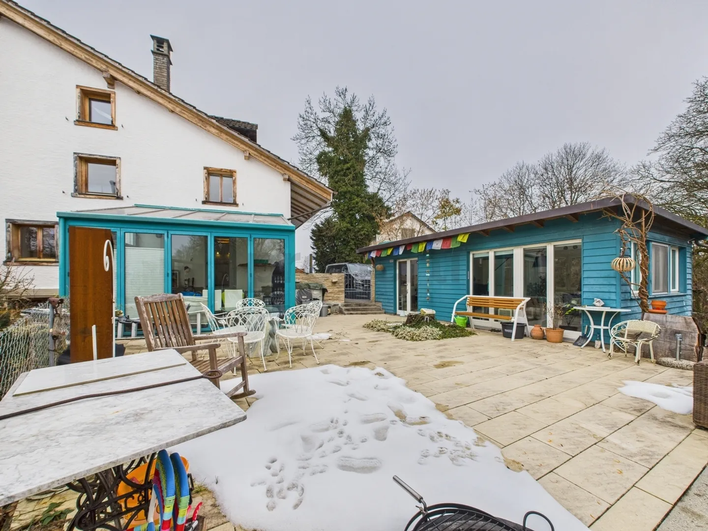 Maison d'angle de 5 pièces récemment rénovée avec jardin à Wetzikon - Photo 12 sur 13