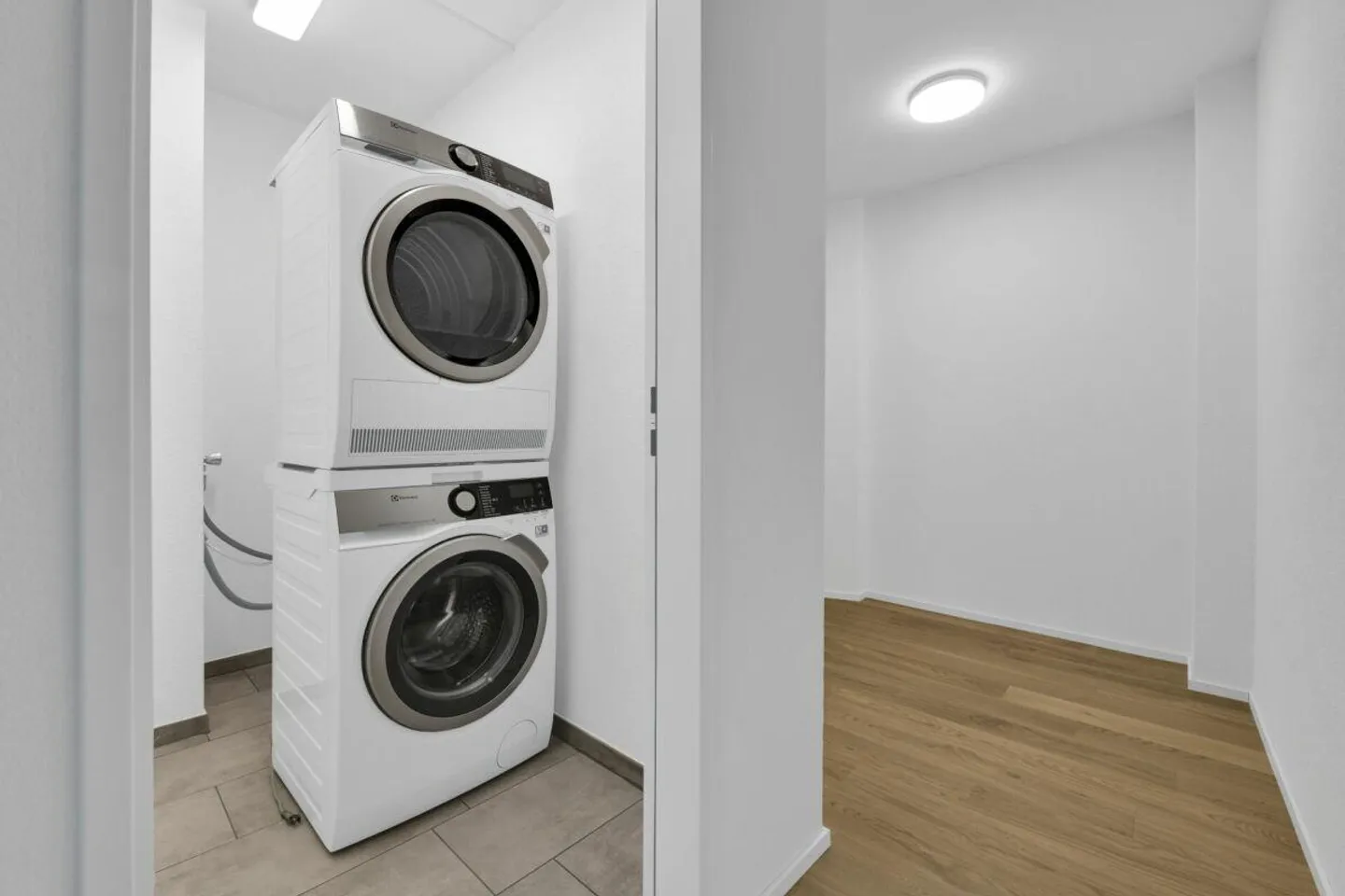 Arrivare a casa - vivere moderno, luminoso e centrale nella migliore posizione a Gossau - Foto 21 di 27