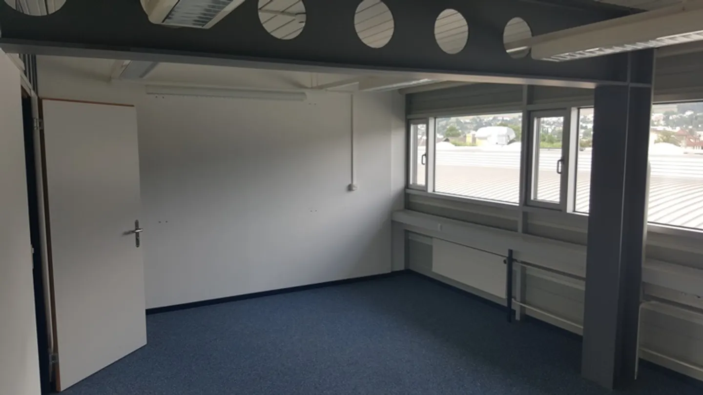Espace de stockage à louer - Photo 7 sur 12