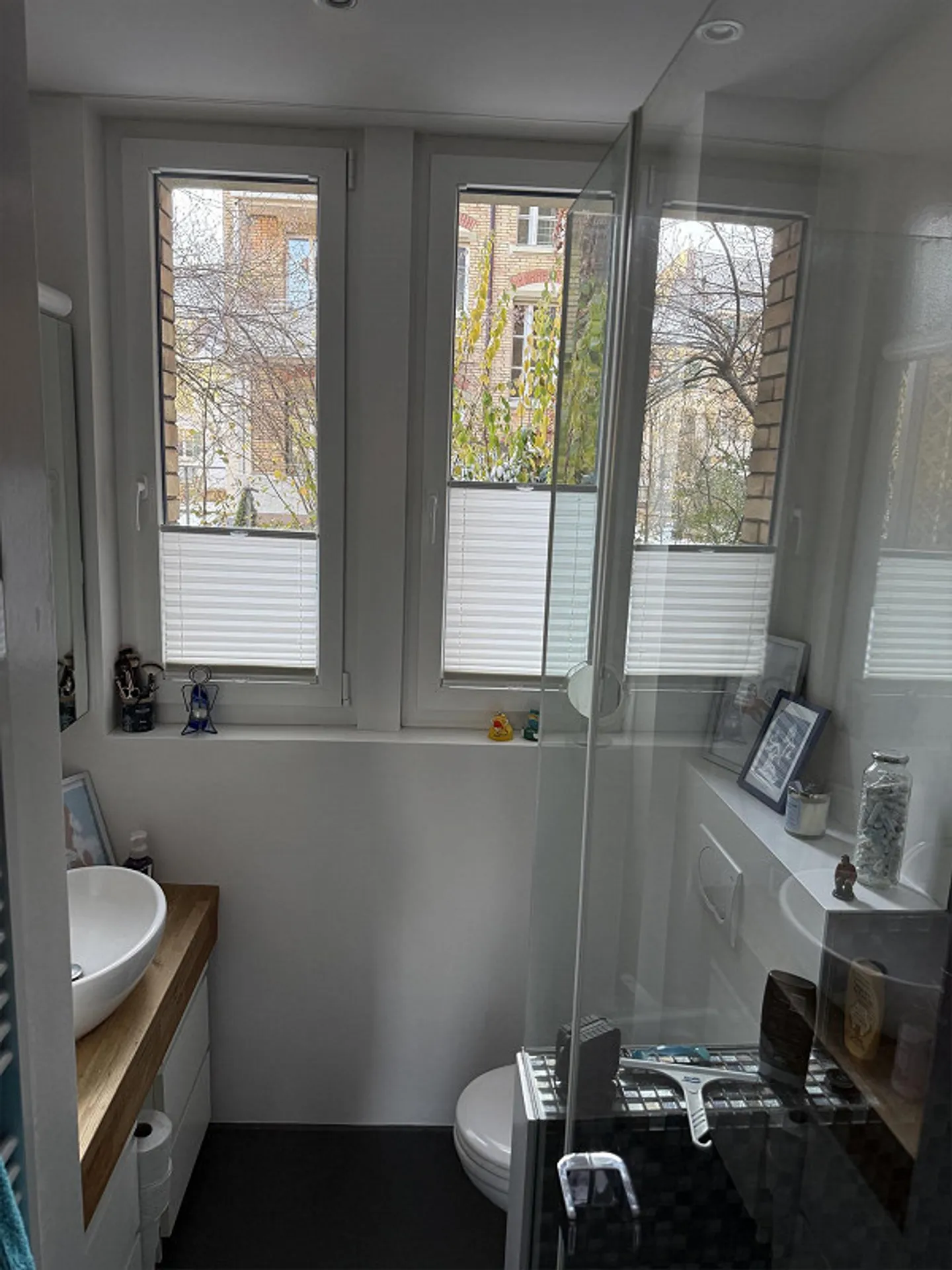 Beautiful apartment in the Burgfeld district - Photo 4 of 7