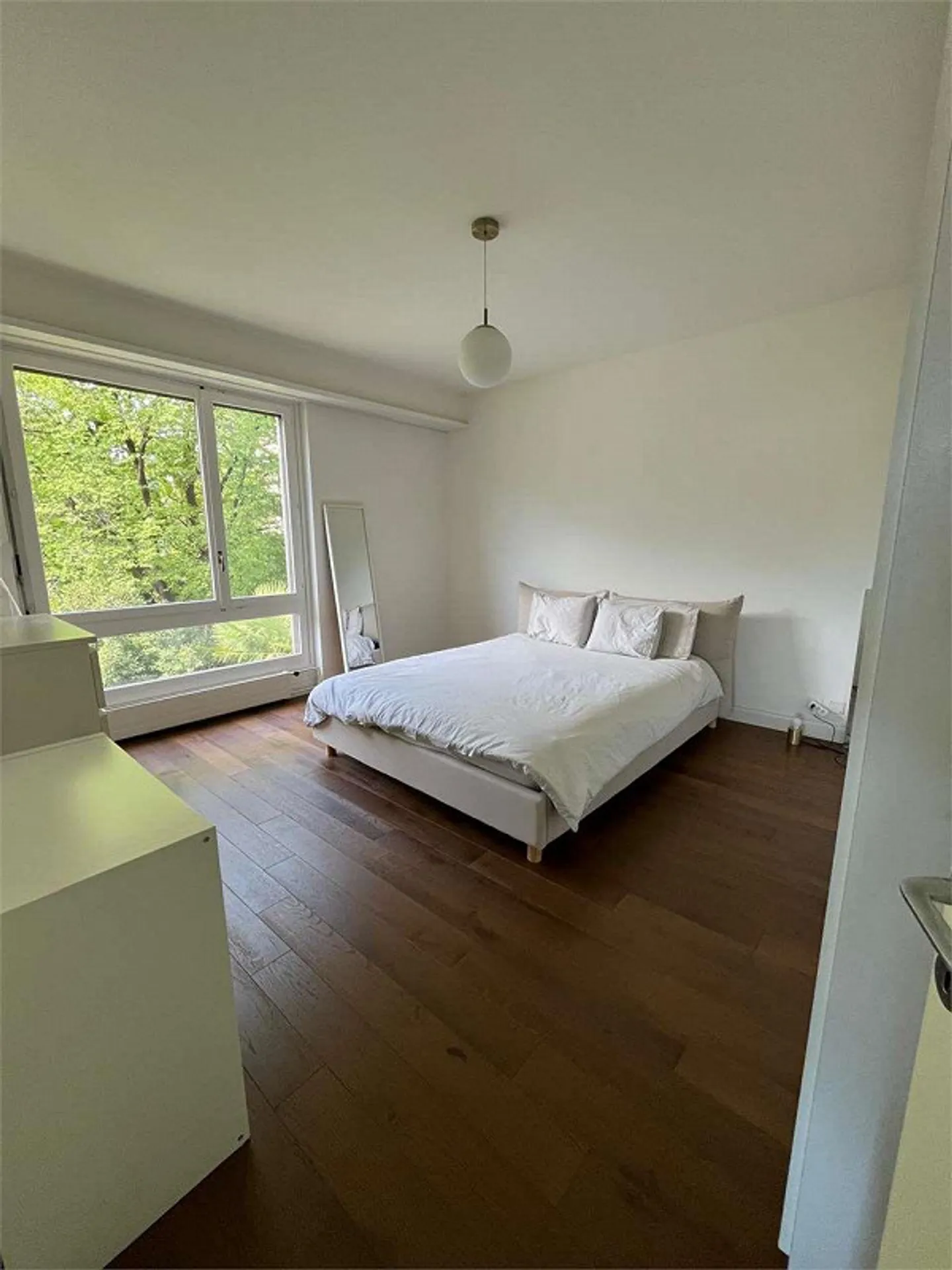 Lugano in a central position modern and bright 3.5 room apartment - Photo 9 of 10