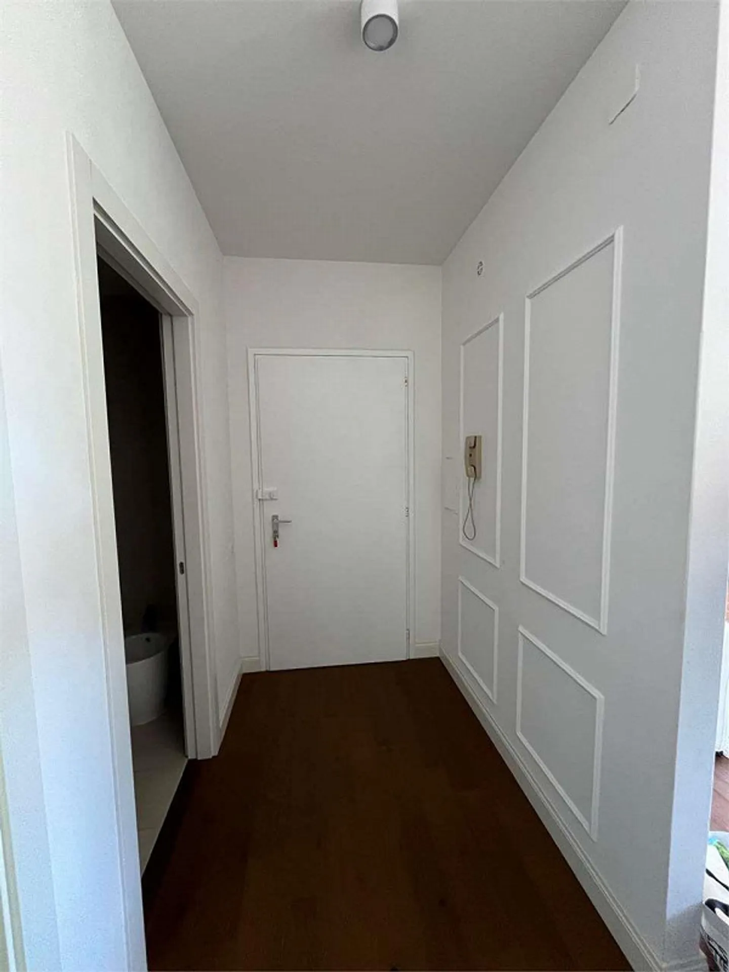 Lugano in a central position modern and bright 3.5 room apartment - Photo 4 of 10