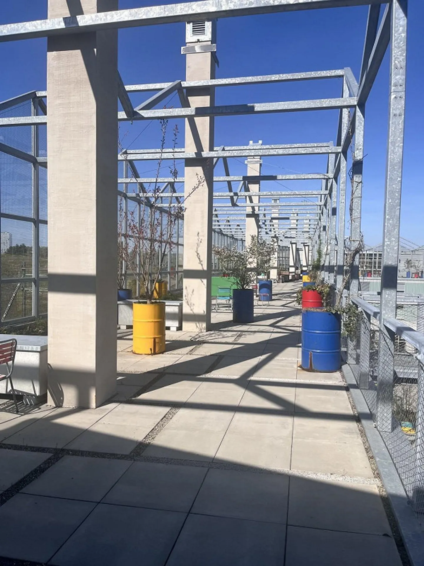 Studio Living Loft Apartment - Photo 2 of 11