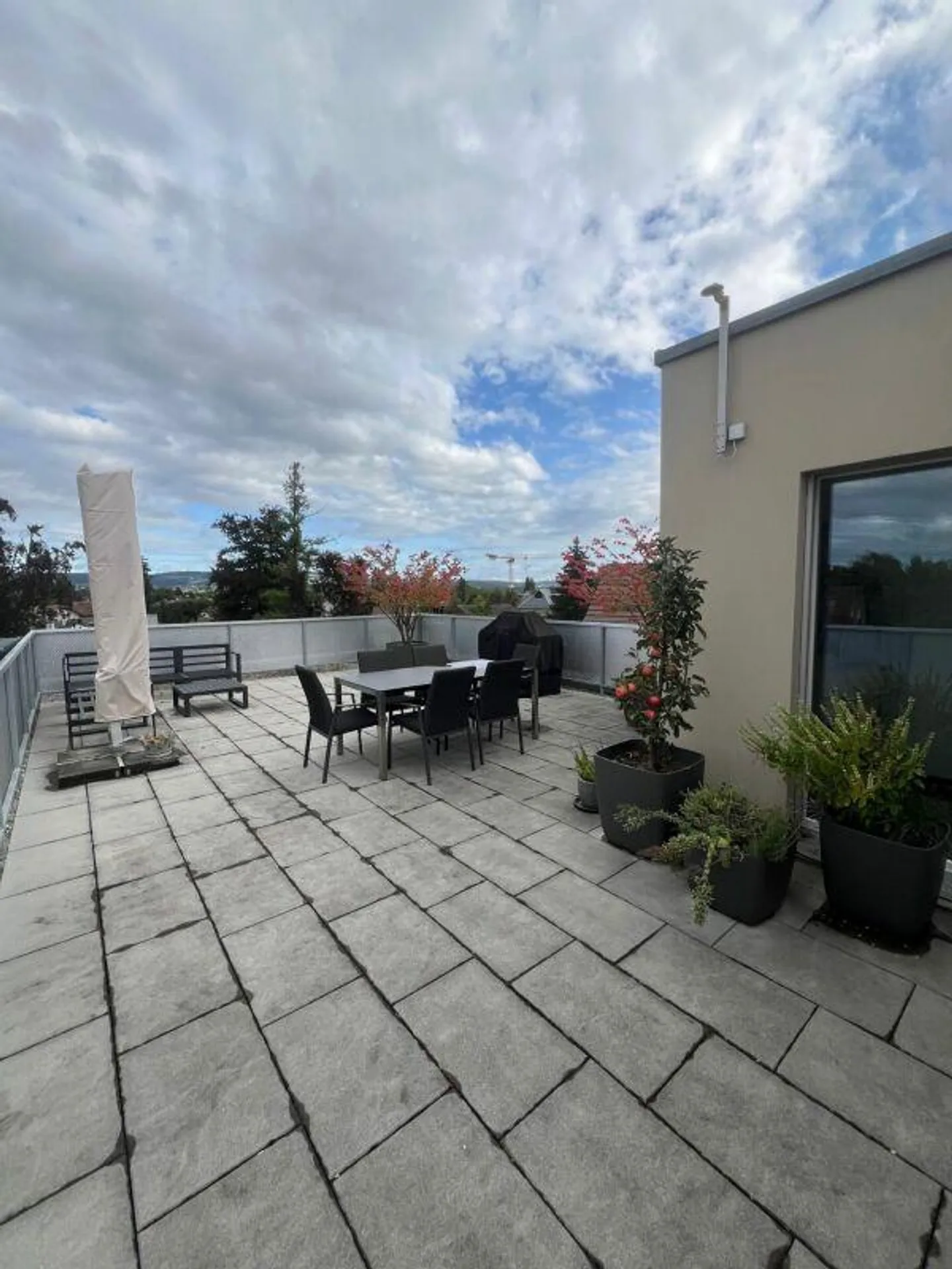 Appartement spacieux et lumineux de 4,5 pièces - Photo 8 sur 14