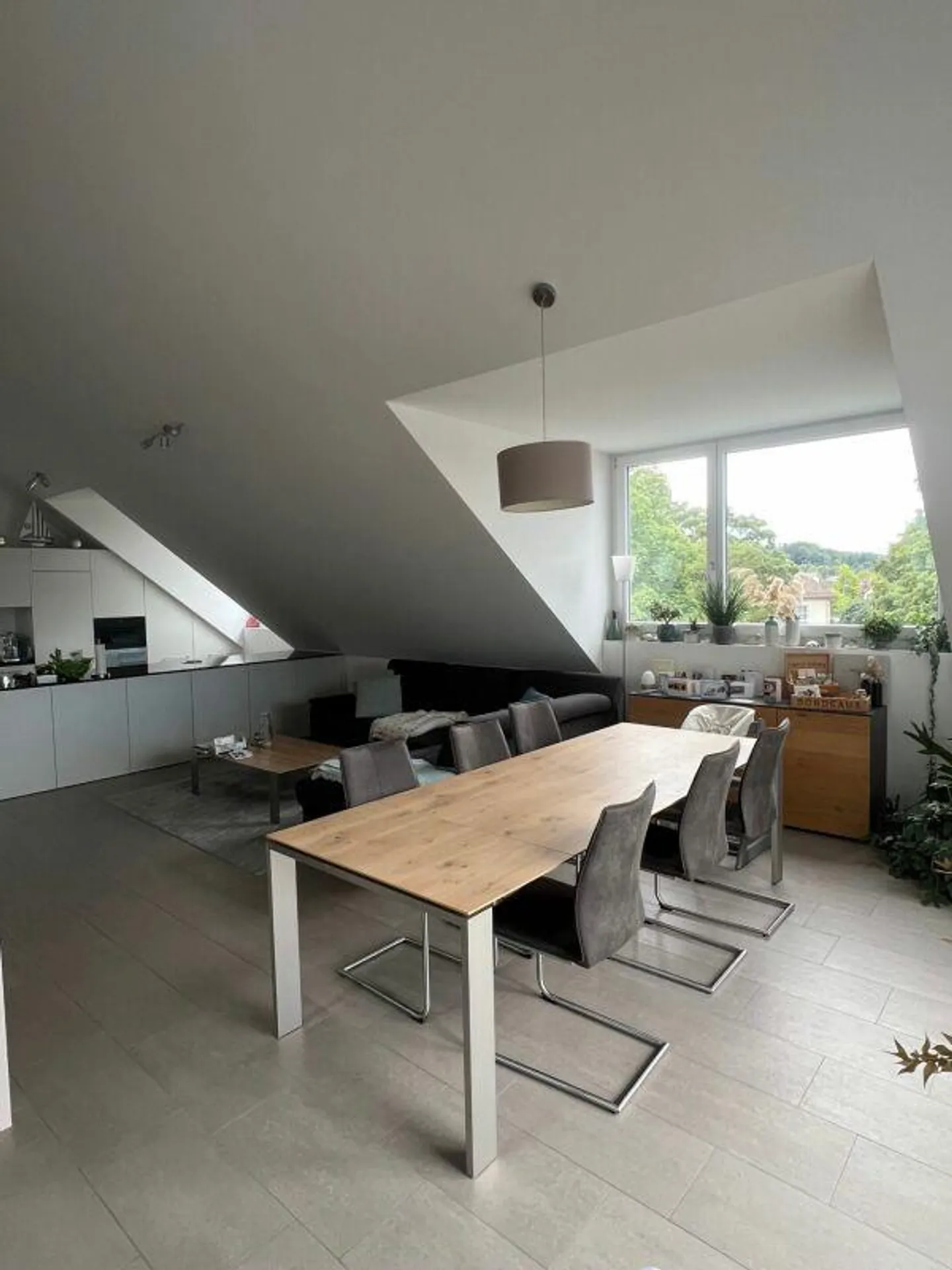 Appartement spacieux et lumineux de 4,5 pièces - Photo 11 sur 14