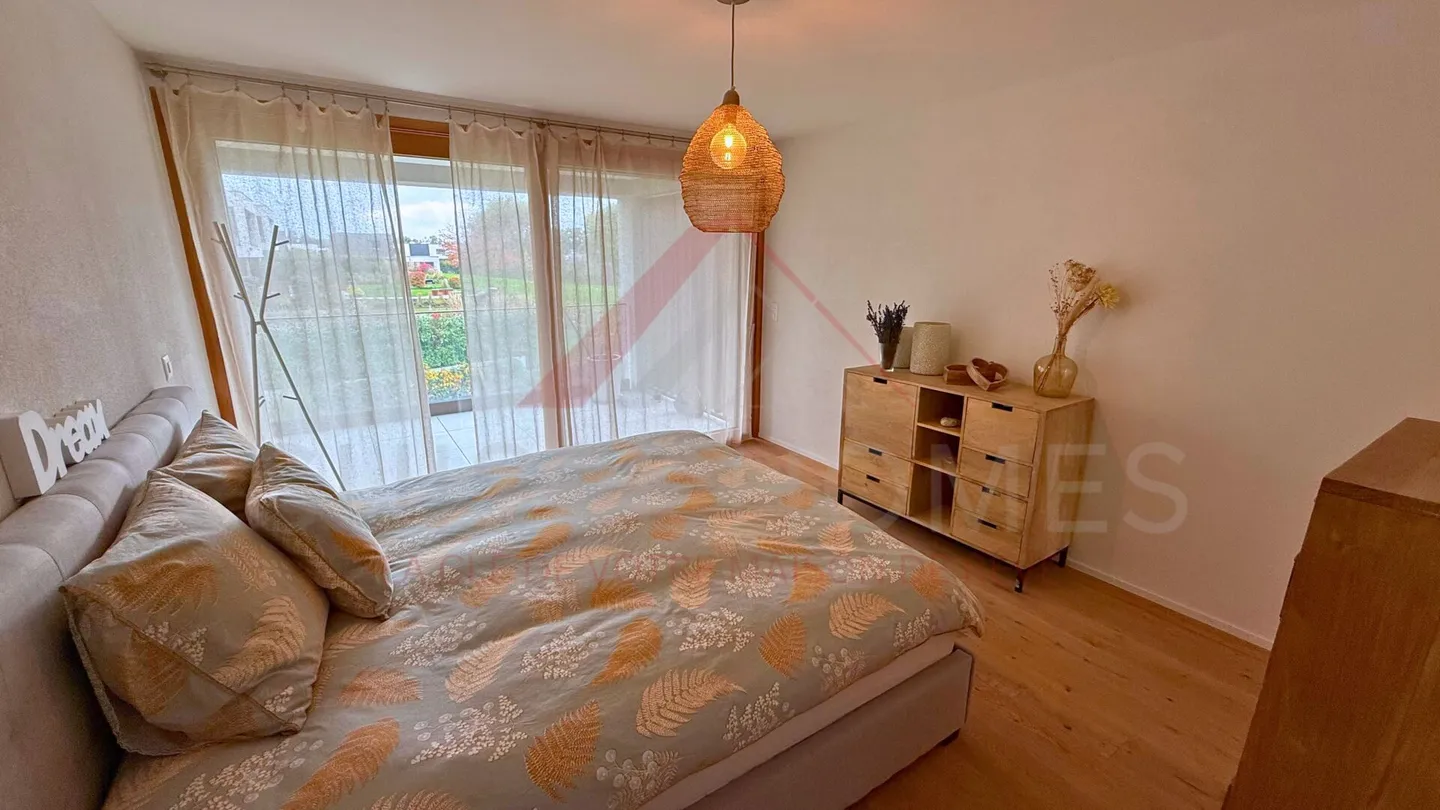 Superbe villa contiguë de 6.5 pièces - design contemporain, confort absolu et situation proche du lac - Photo 10 sur 16