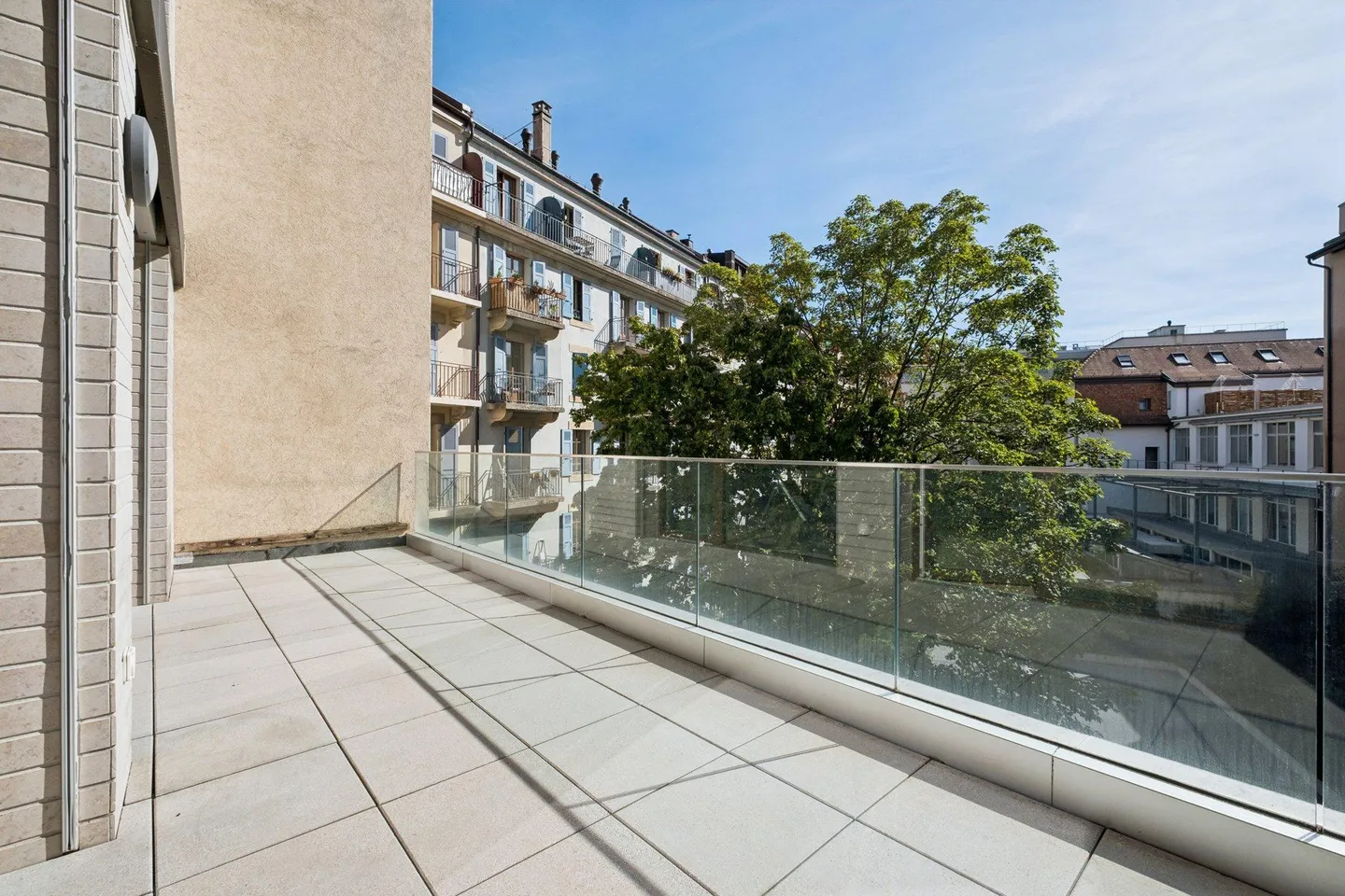 Contemporary Apartment in Saint-Jean - Photo 7 of 14