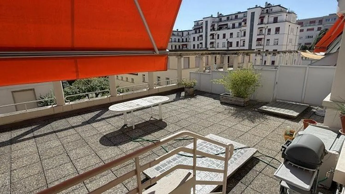 2½ ROOM APARTMENT IN LAUSANNE - CITY CENTER, FURNISHED, RENTAL PERIOD... - Photo 9 of 9