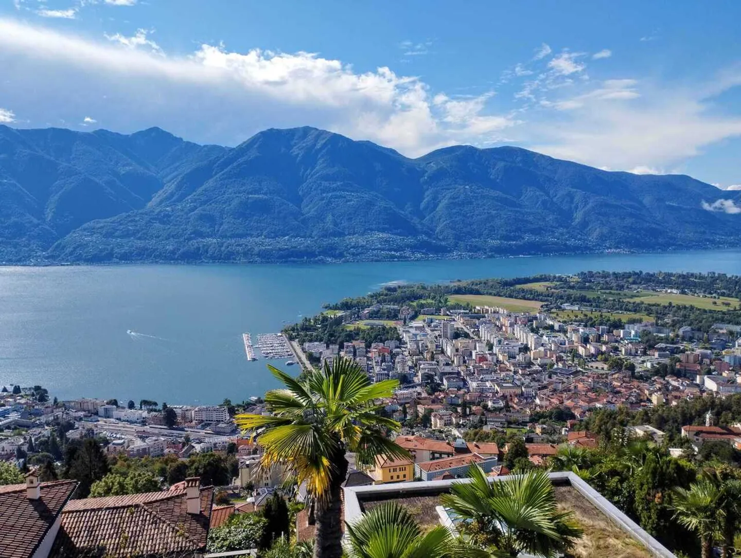 ORSELINA - Wohnung mit Seeblick - 40 m² Terrasse - Zweitwohnung - Foto 4 von 13