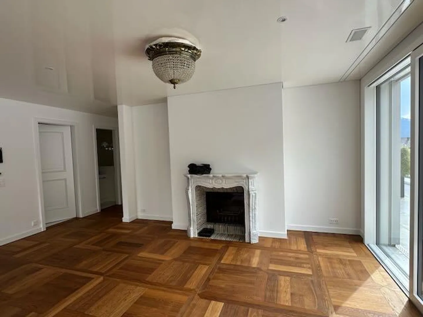 Appartamento attico esclusivo con grande terrazza direttamente nel centro - Foto 5 di 22