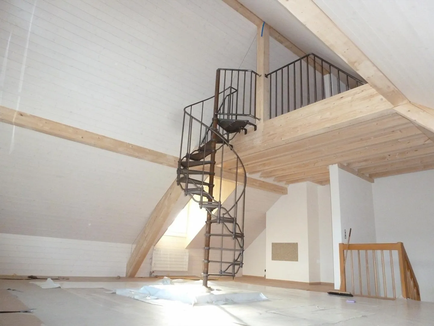 Charmantes Doppelhaus in Allschwil - Foto 1 von 14