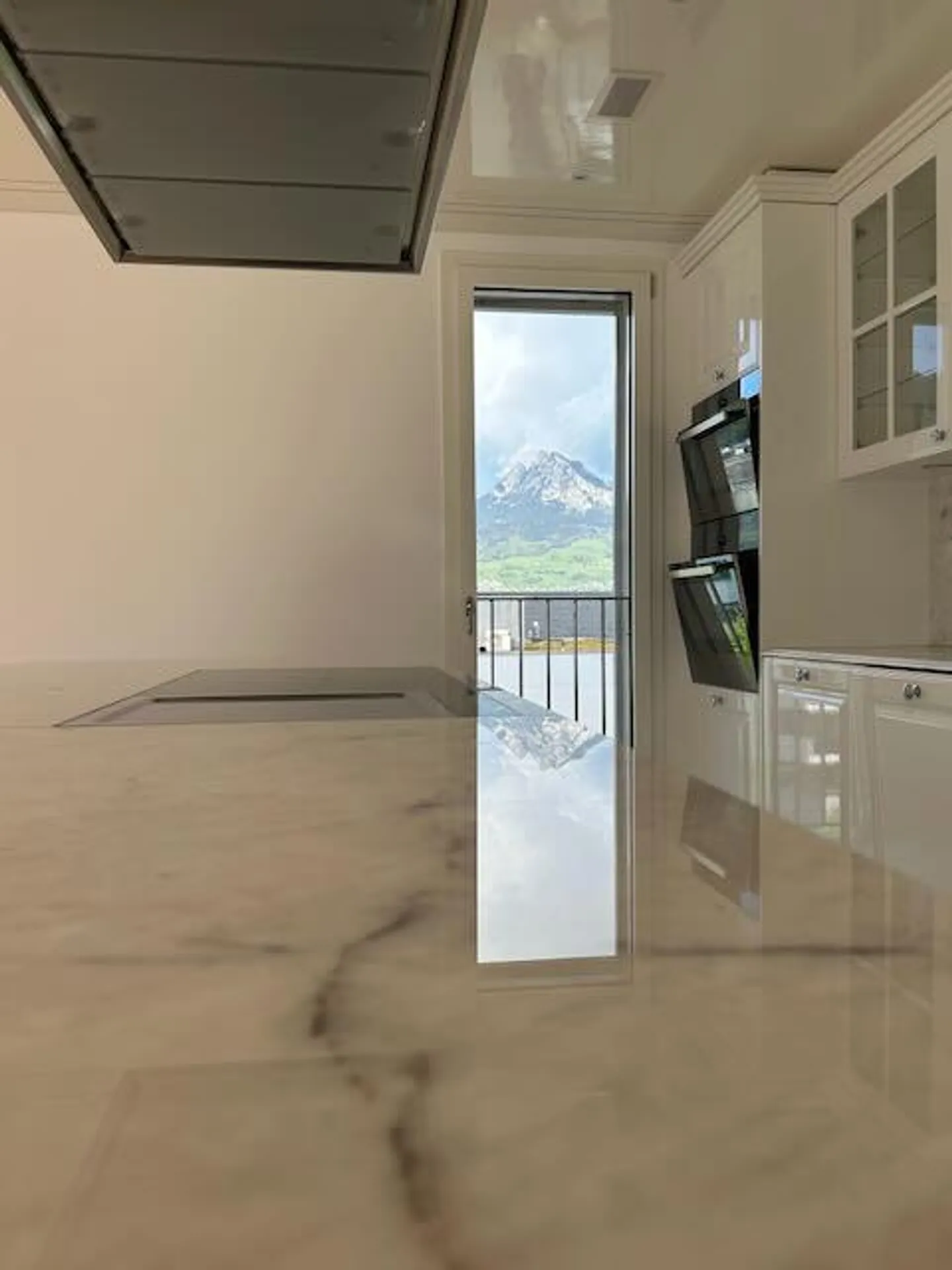 Appartamento attico esclusivo con grande terrazza direttamente nel centro - Foto 7 di 22
