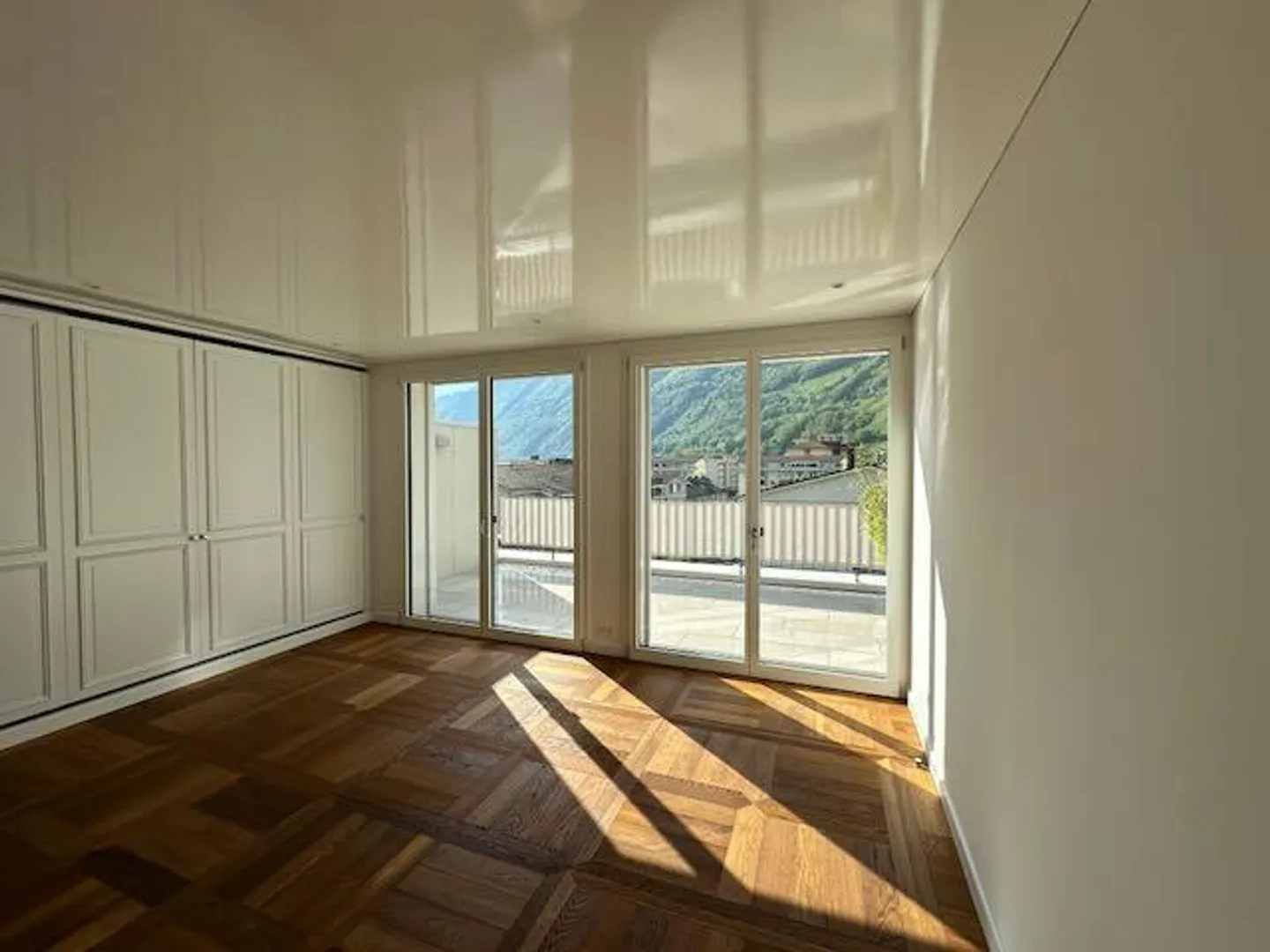 Appartamento attico esclusivo con grande terrazza direttamente nel centro - Foto 15 di 22