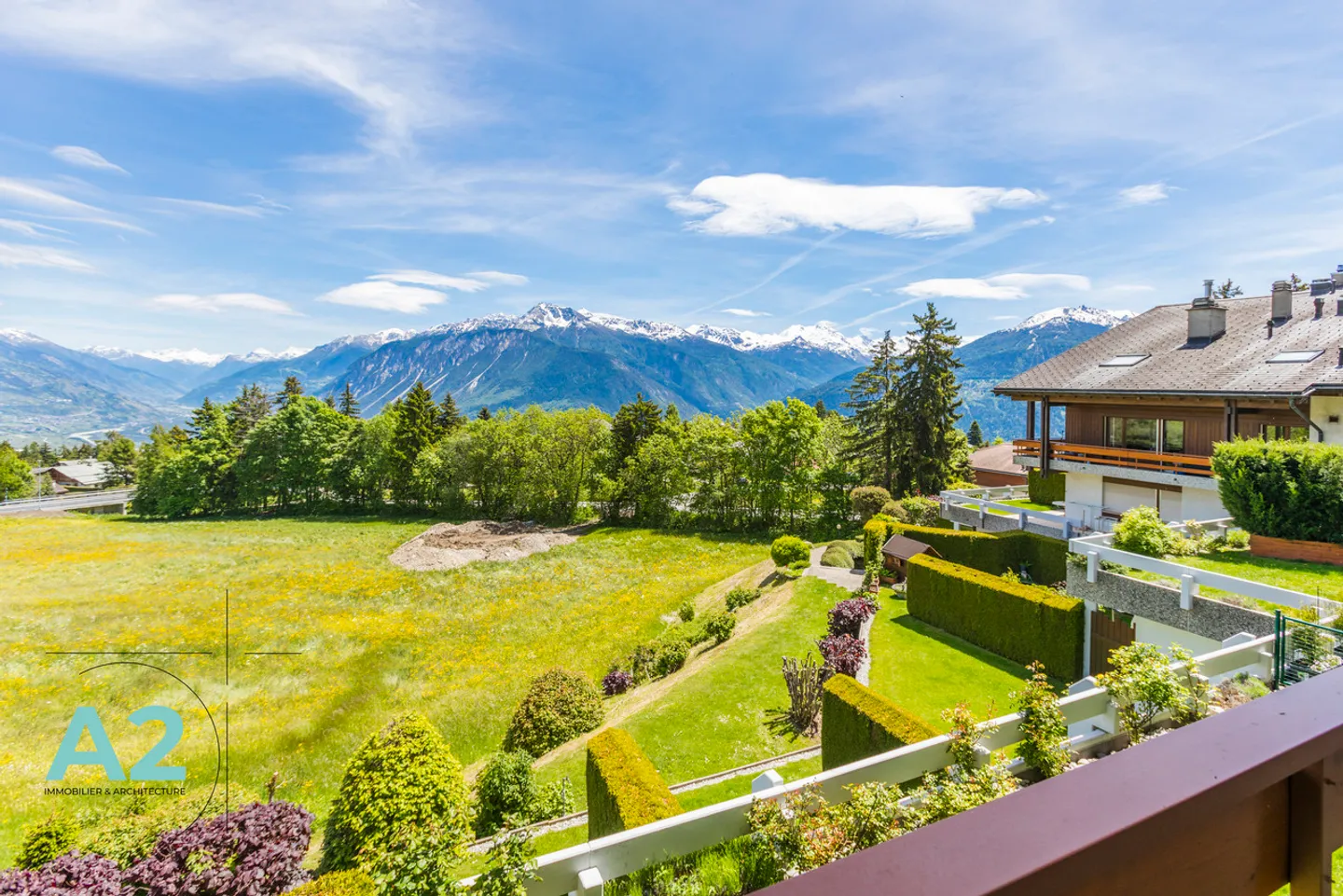 Renovated Apartment with View - Photo 1 of 13