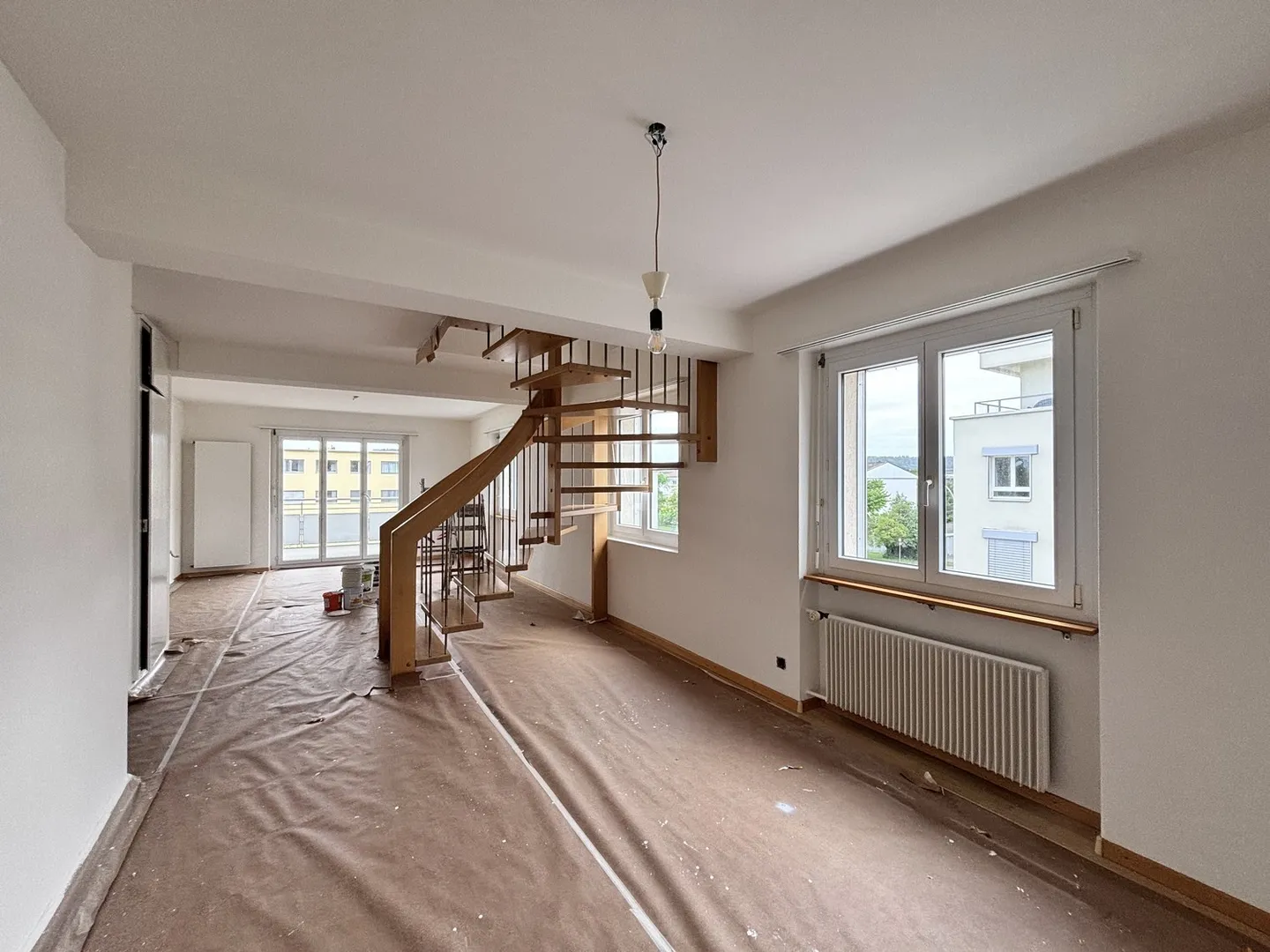 Appartement Duplex 5.5 pièces en périphérie - Photo 1 sur 10