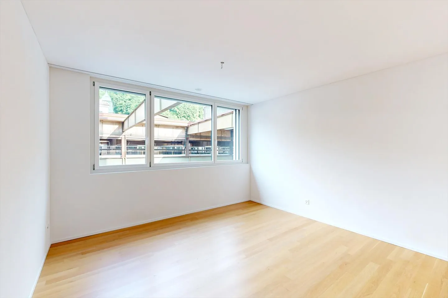 Punto forte moderno della vita nella fonderia d'acciaio! - Foto 5 di 9