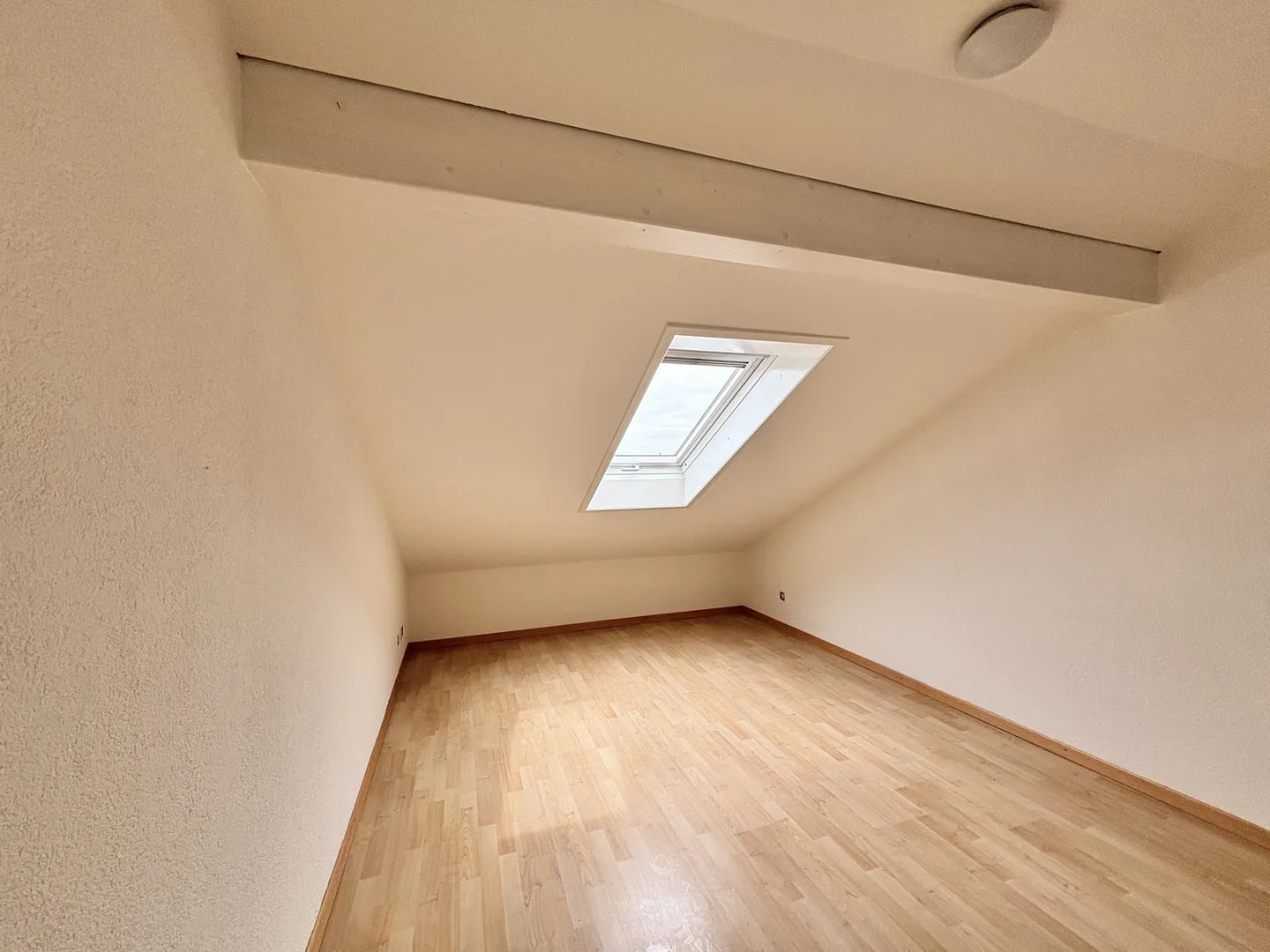 Appartement Duplex 5.5 pièces en périphérie - Photo 8 sur 10