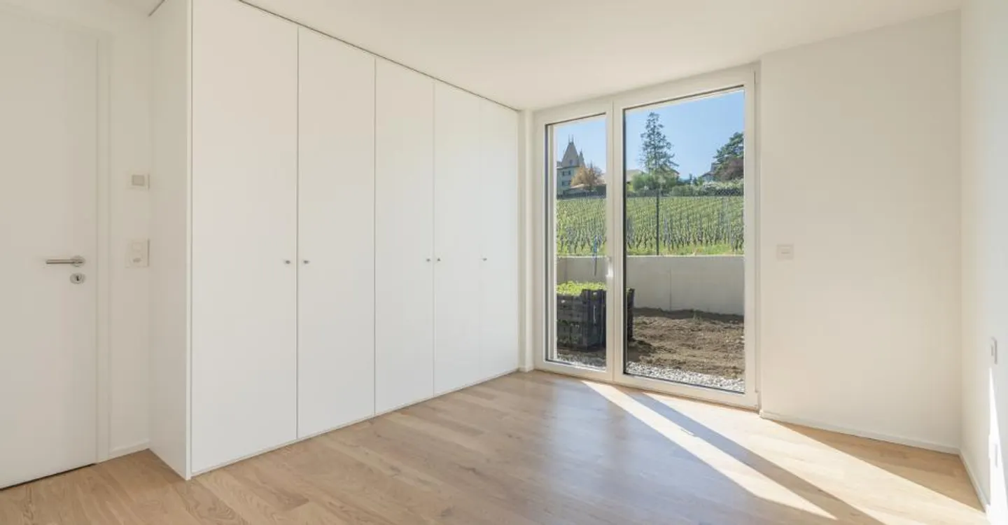 Gartenwohnung mit 3,5 Zimmern, Terrasse und privatem Garten - Foto 4 von 6