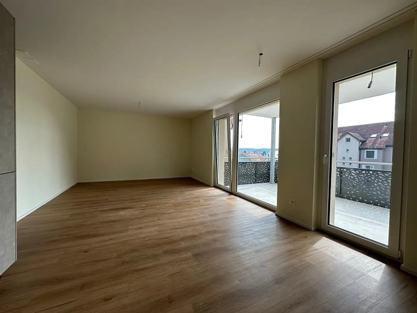 Ankommen und wohlfühlen – 3.5-Zimmerwohnung im Grünen - Photo 2 sur 10