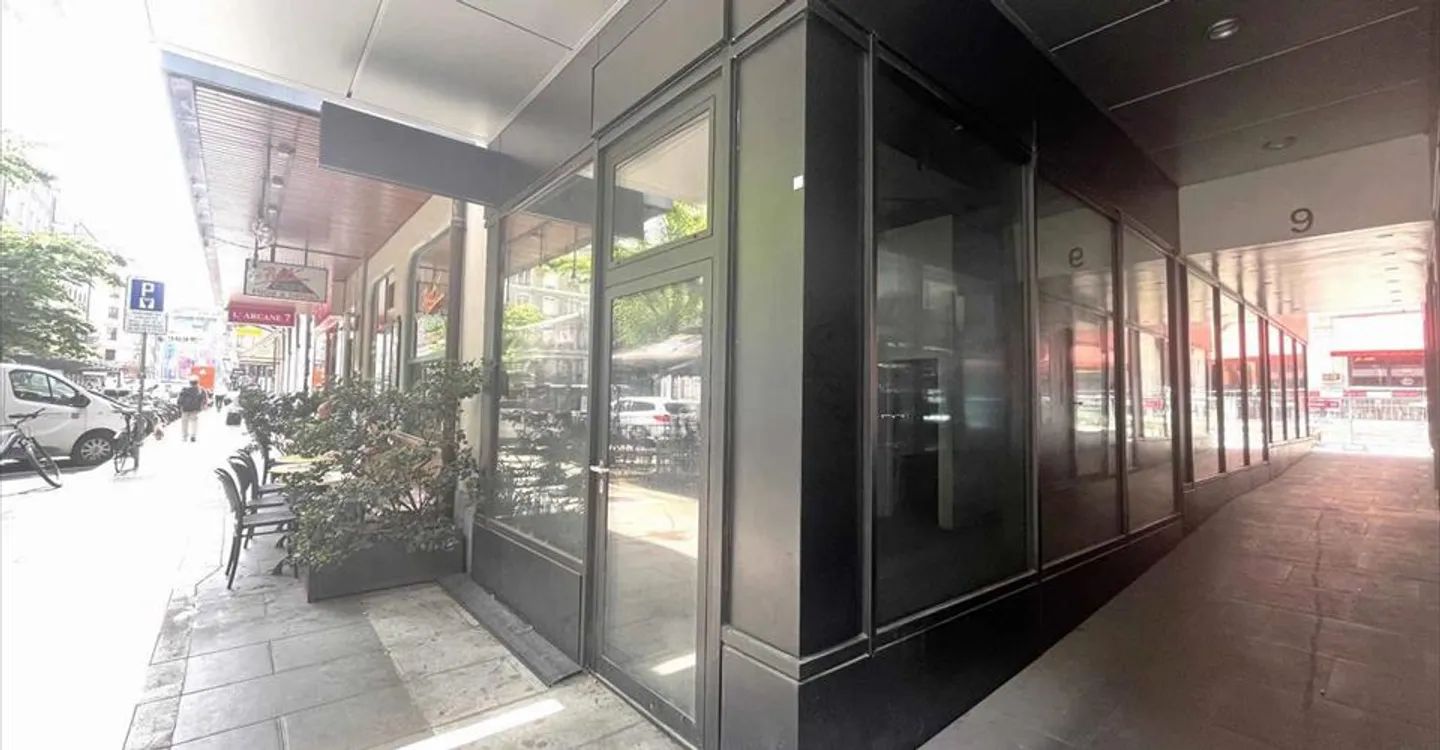 Negozio in affitto - Foto 2 di 7